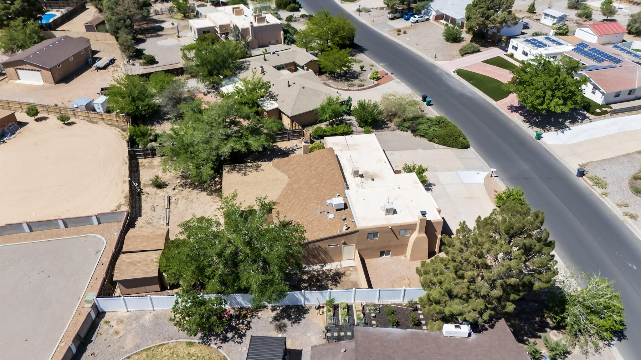 Photo 9 — 3606 Saint Andrews Drive SE