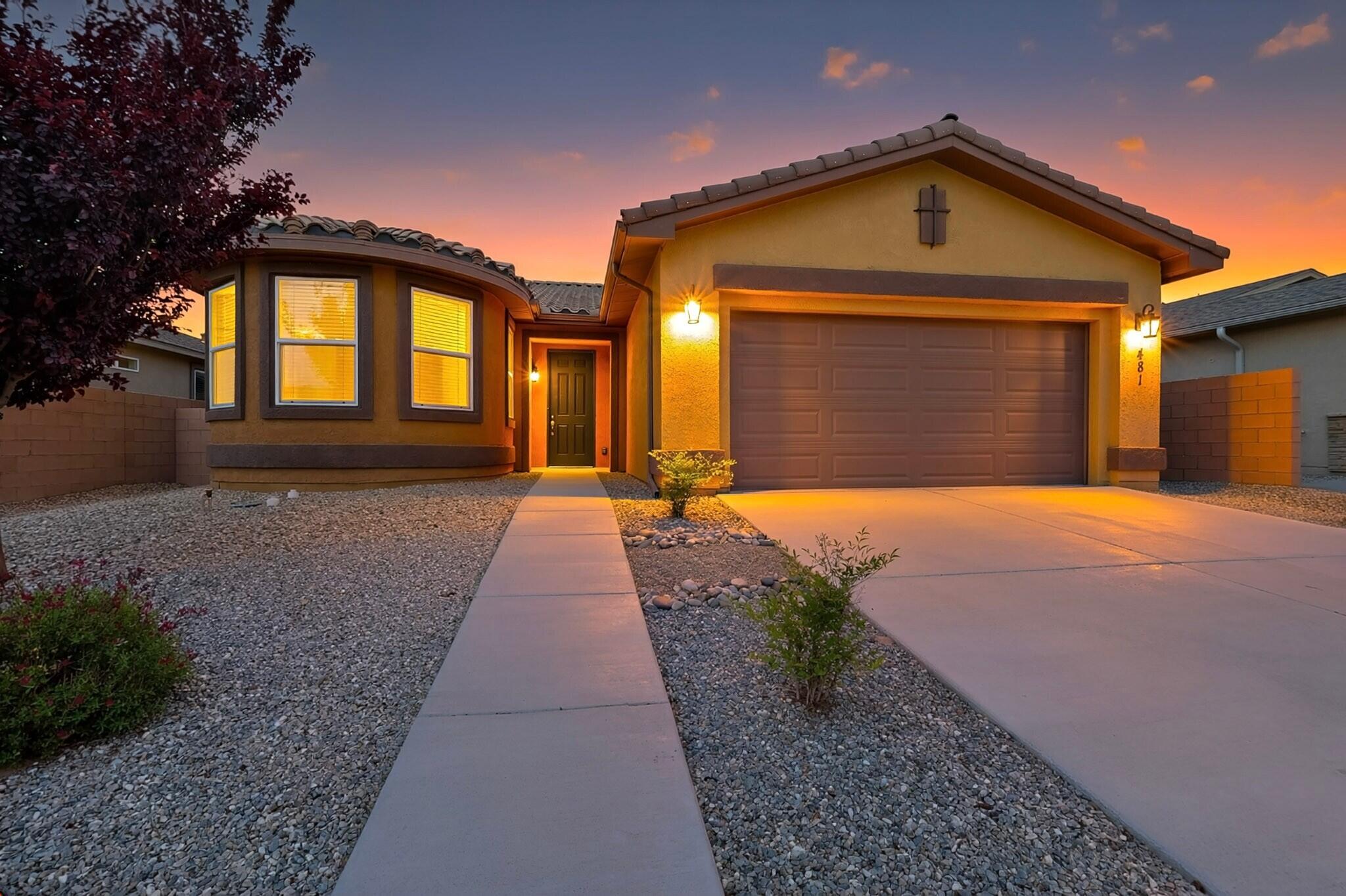 481 Rio Chama Circle SW, Los Lunas, NM 87031