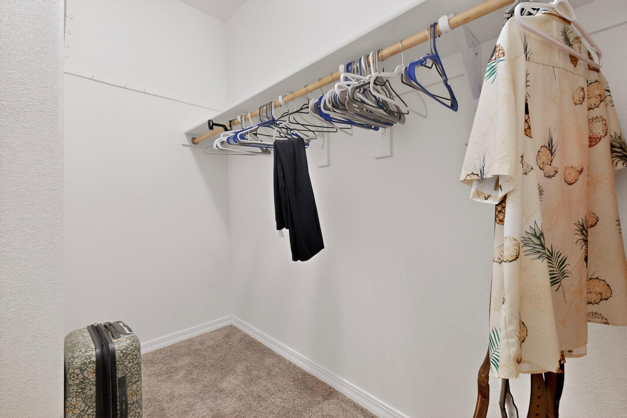 Photo 12 — 481 Rio Chama Circle SW