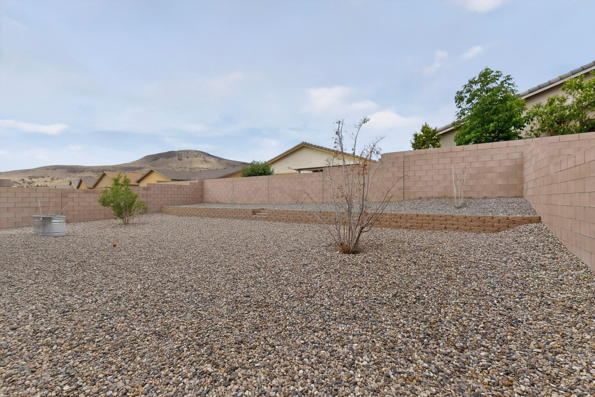 Photo 4 — 481 Rio Chama Circle SW