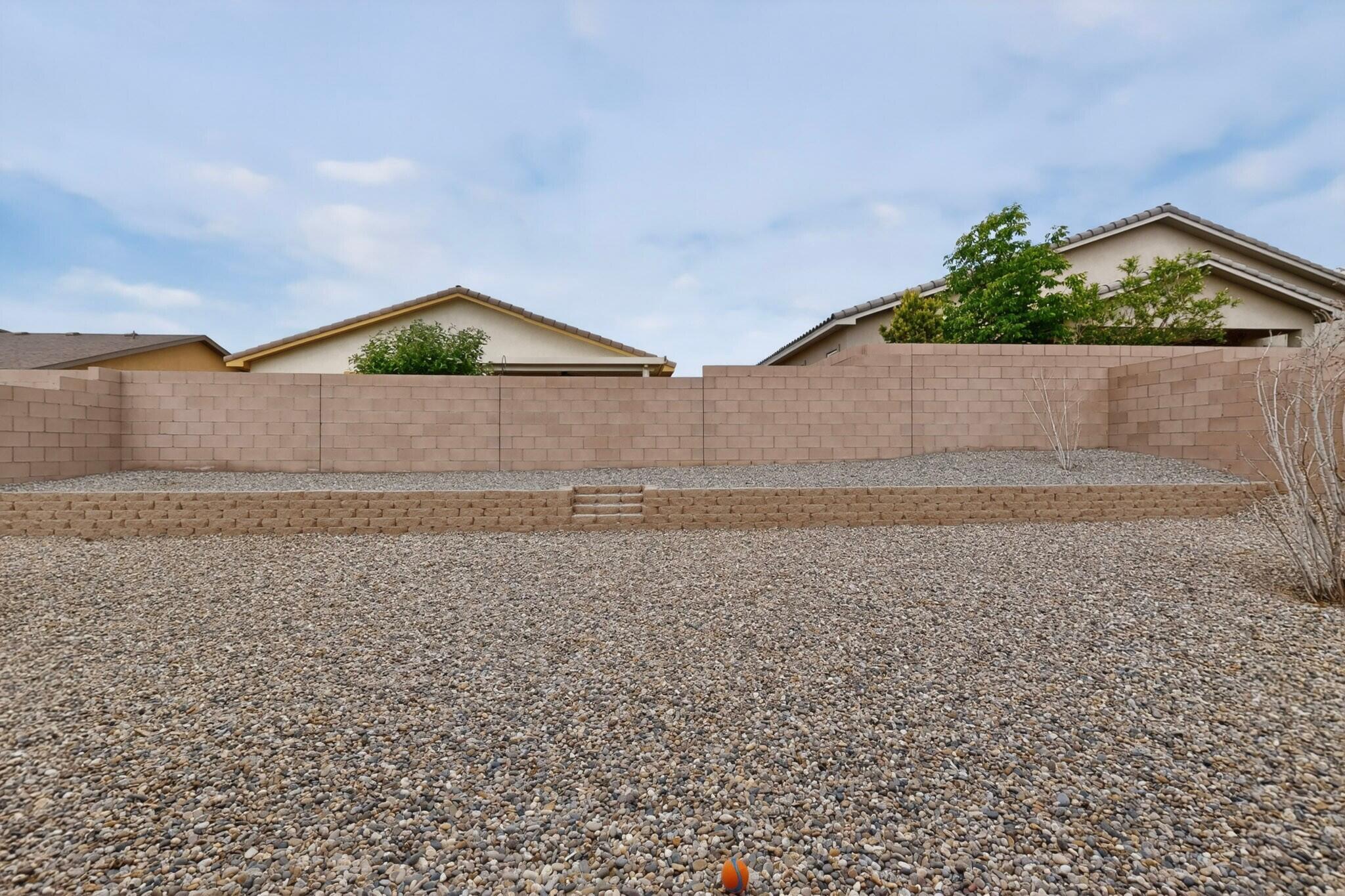 Photo 3 — 481 Rio Chama Circle SW
