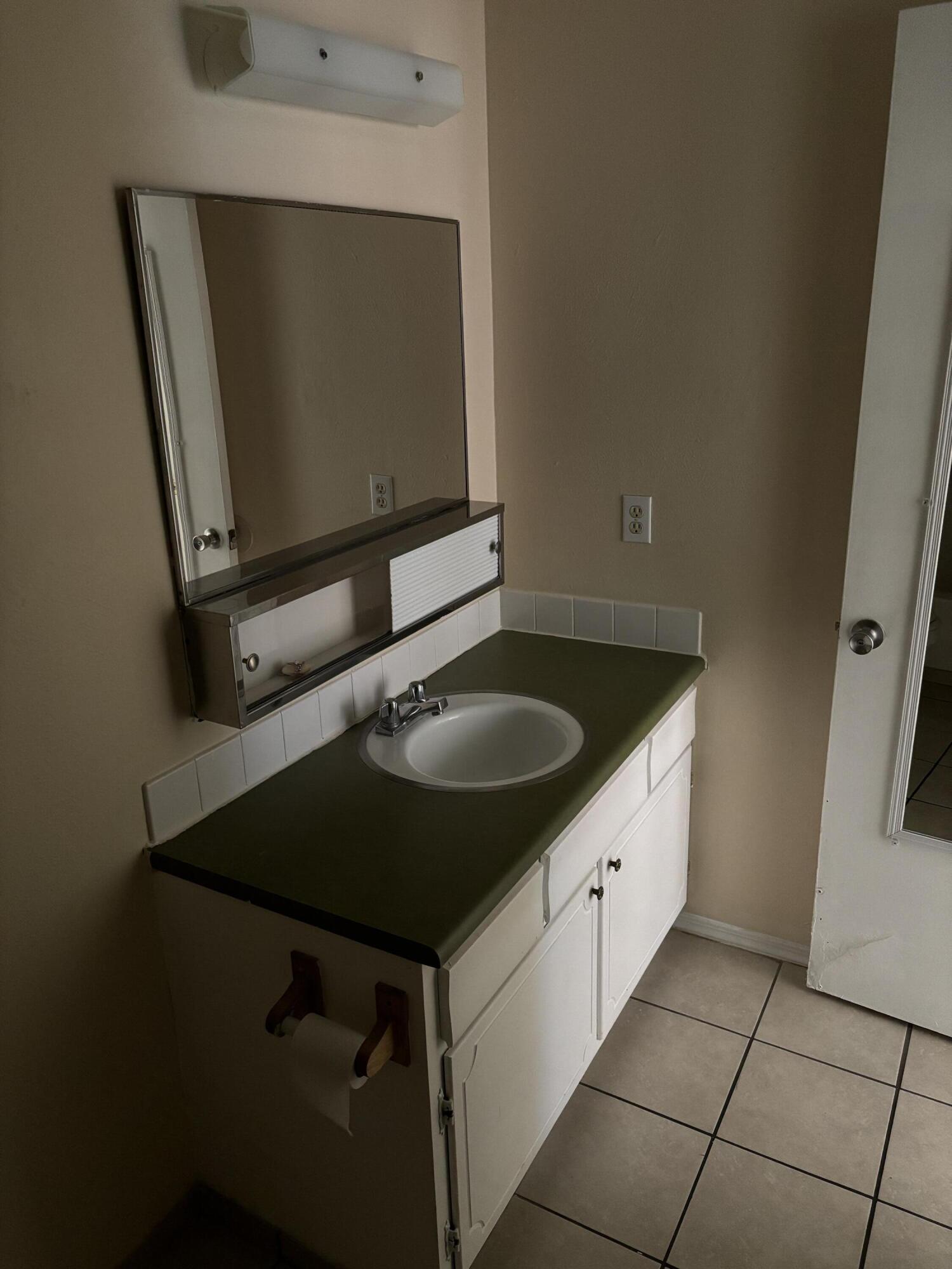 Photo 16 — 11009 Towner Avenue NE