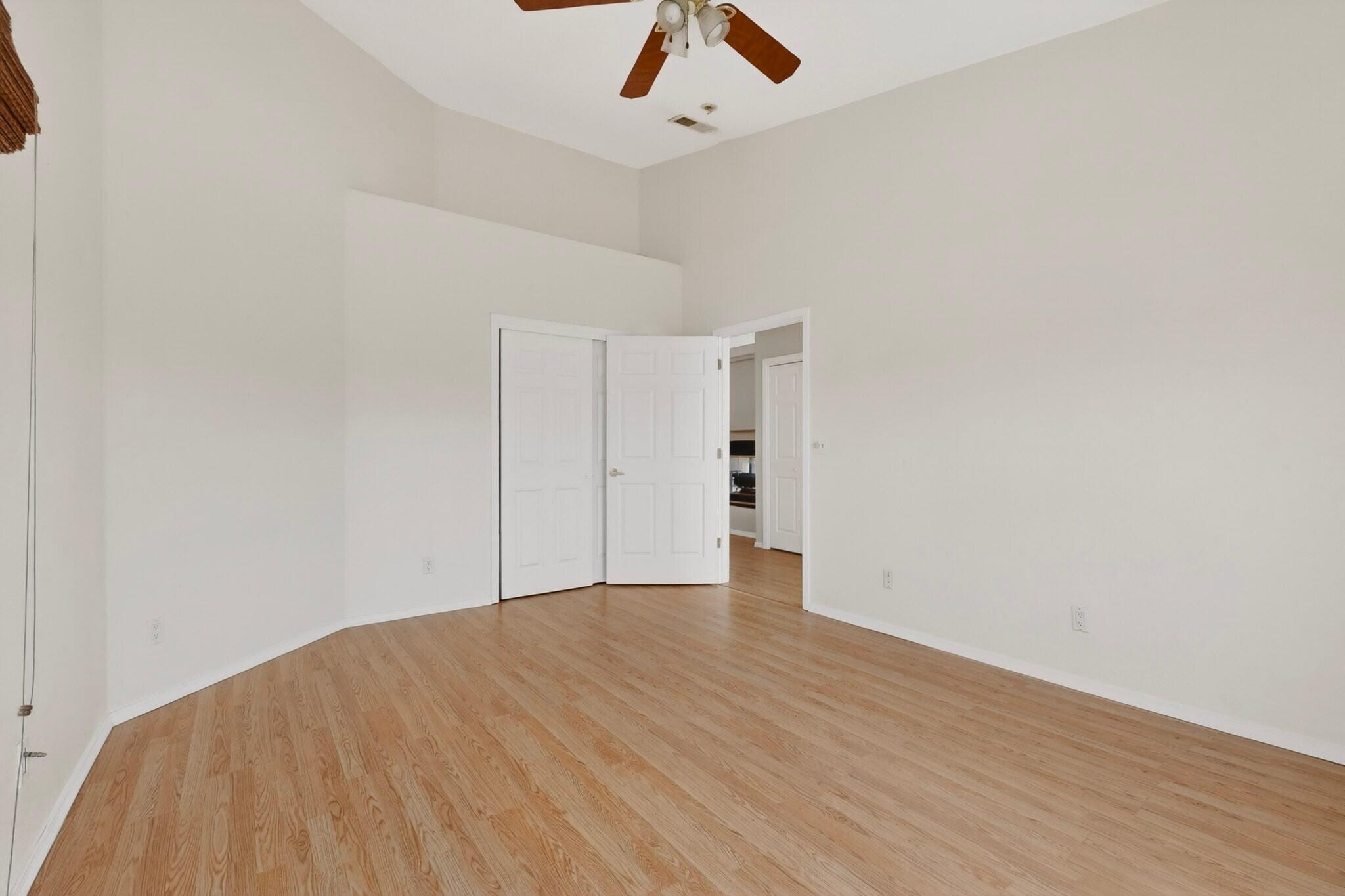 Photo 14 — 600 Rio Hondo Road NE