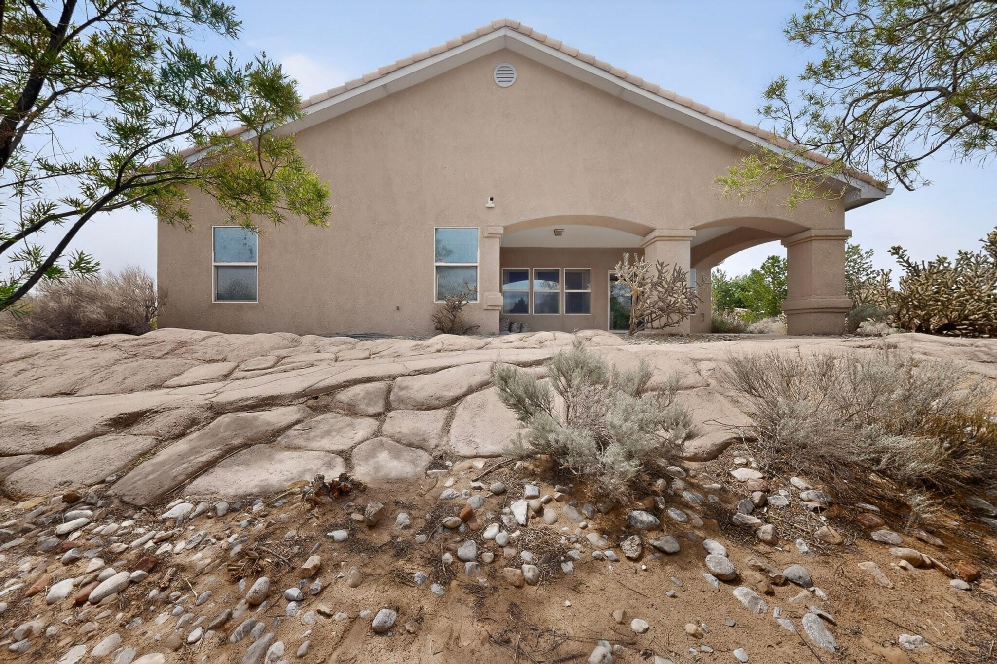 Photo 16 — 600 Rio Hondo Road NE