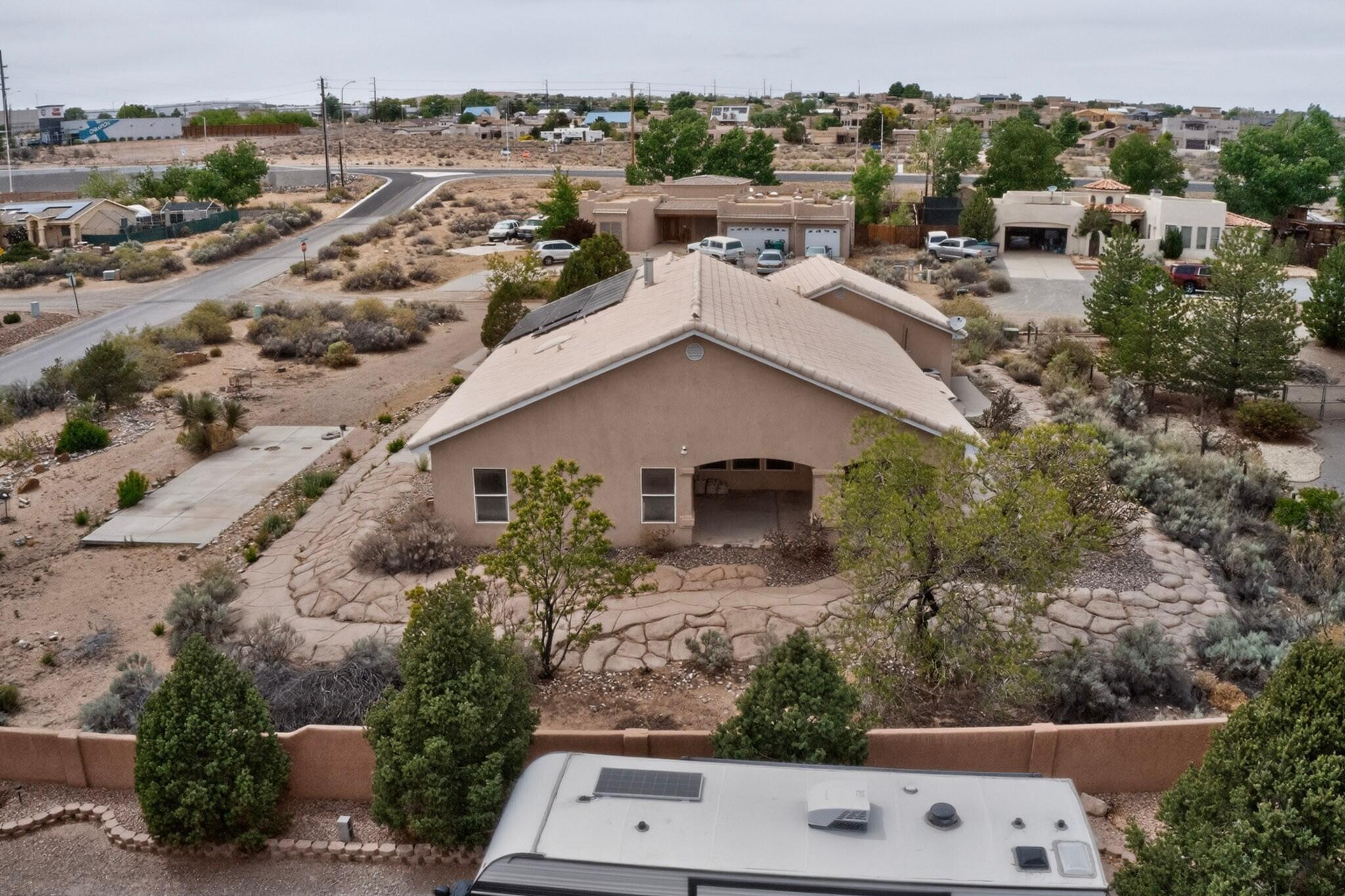 Photo 17 — 600 Rio Hondo Road NE