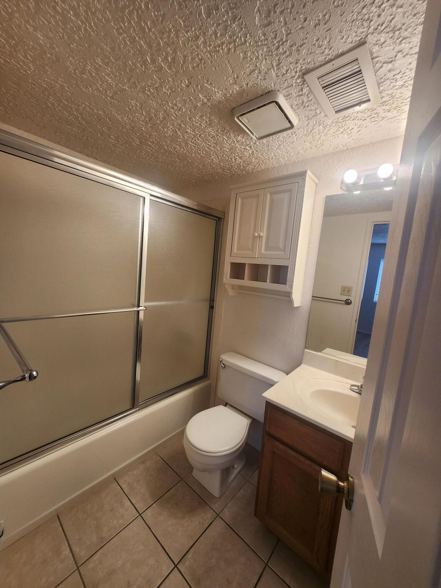 Photo 9 — 6041 Sequoia Road NW D7