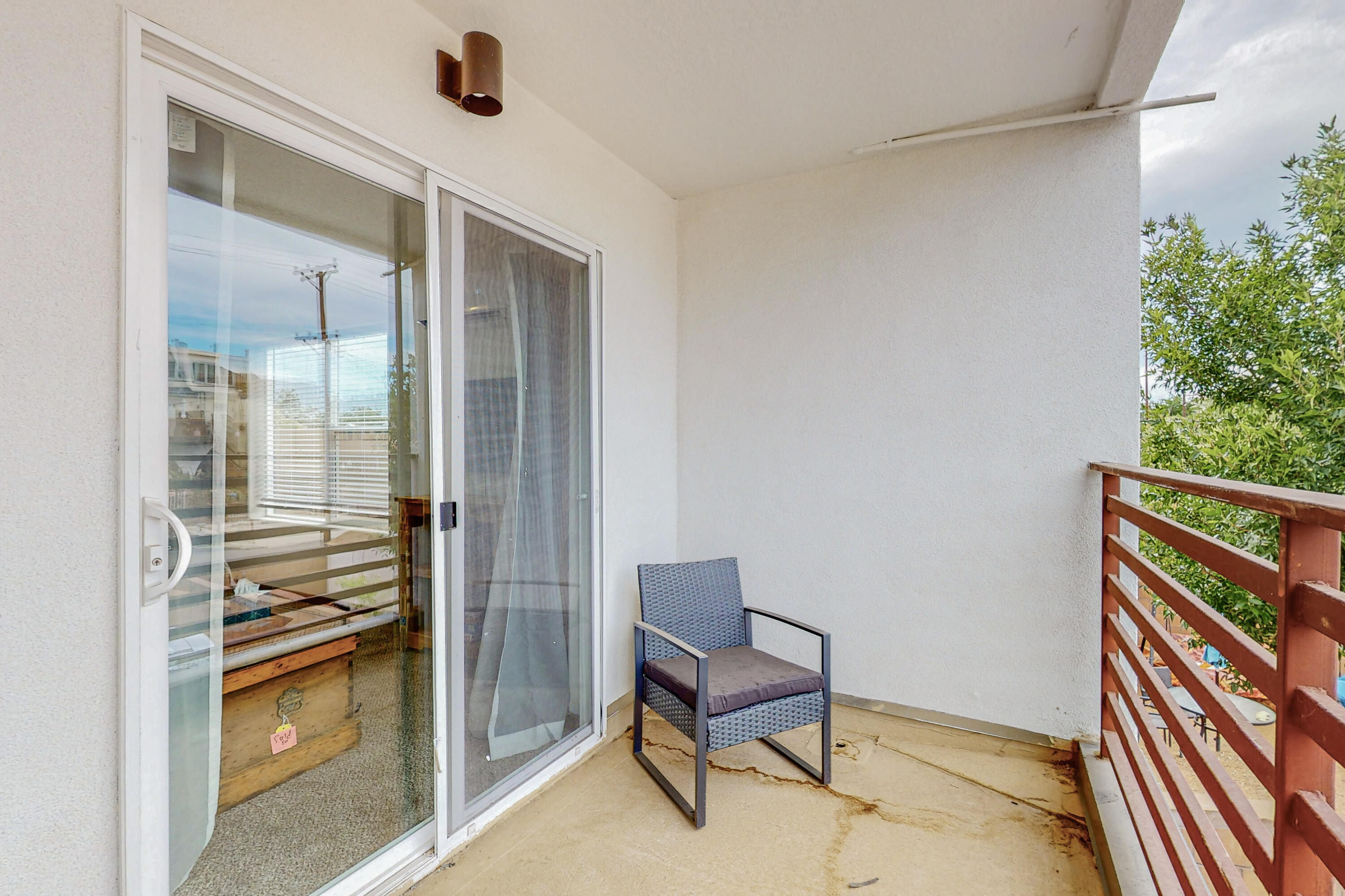 Photo 18 — 615 Iron Avenue SW