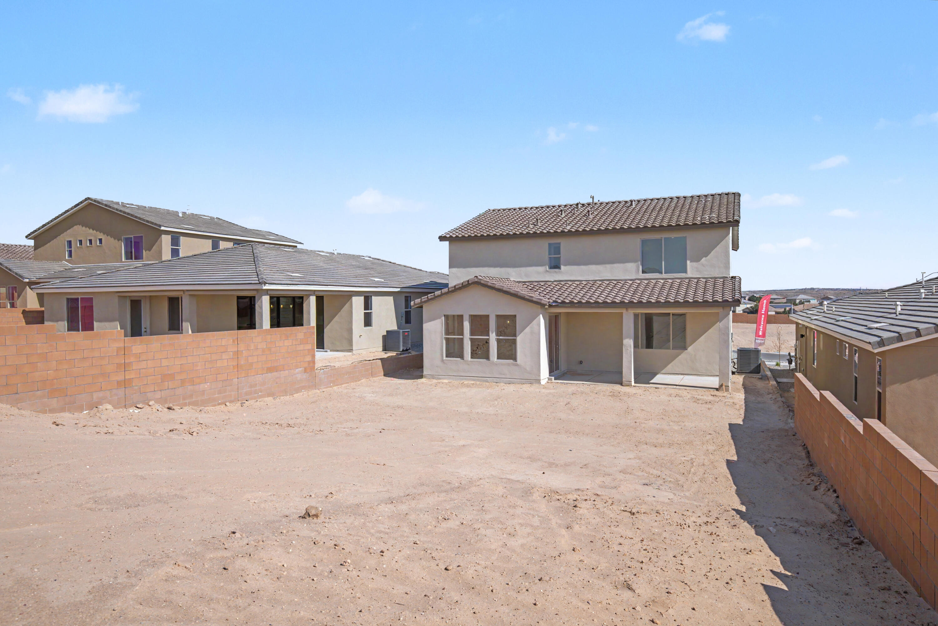 Photo 6 — 2128 Viviane Loop NE