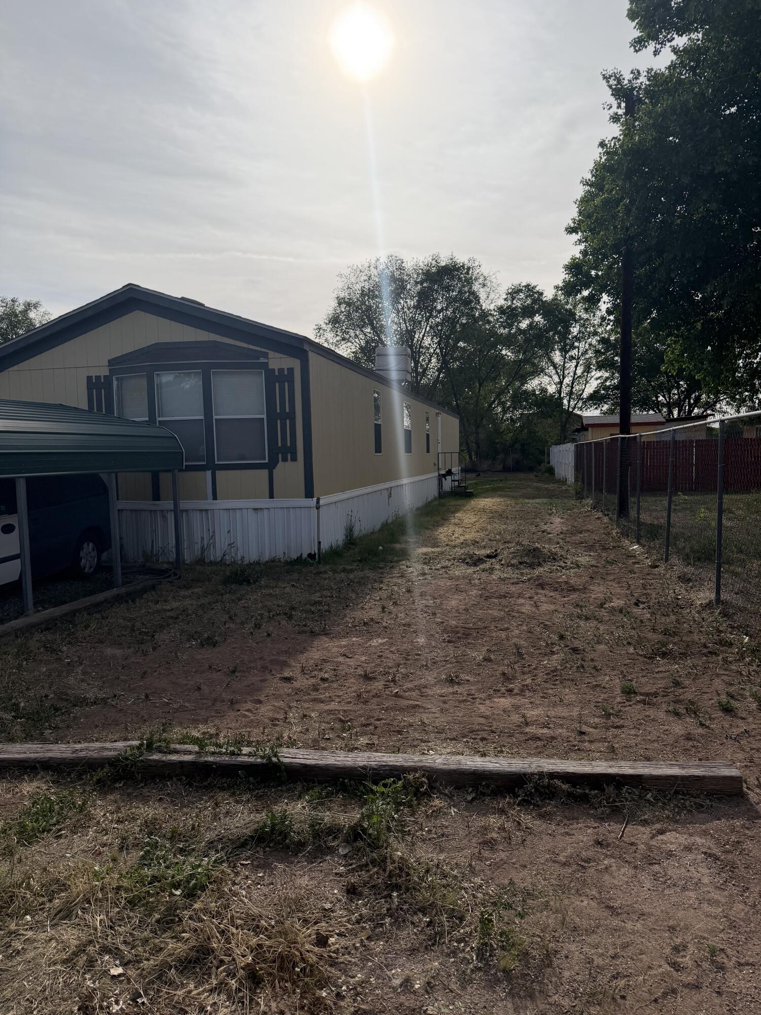 Photo 18 — 2818 New Mexico 47