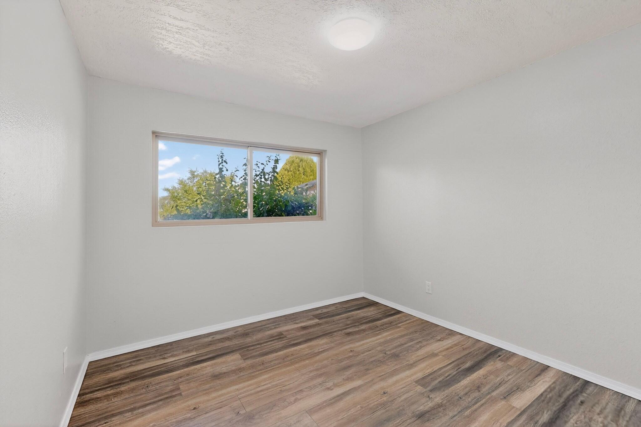 Photo 13 — 1812 Blume Street NE