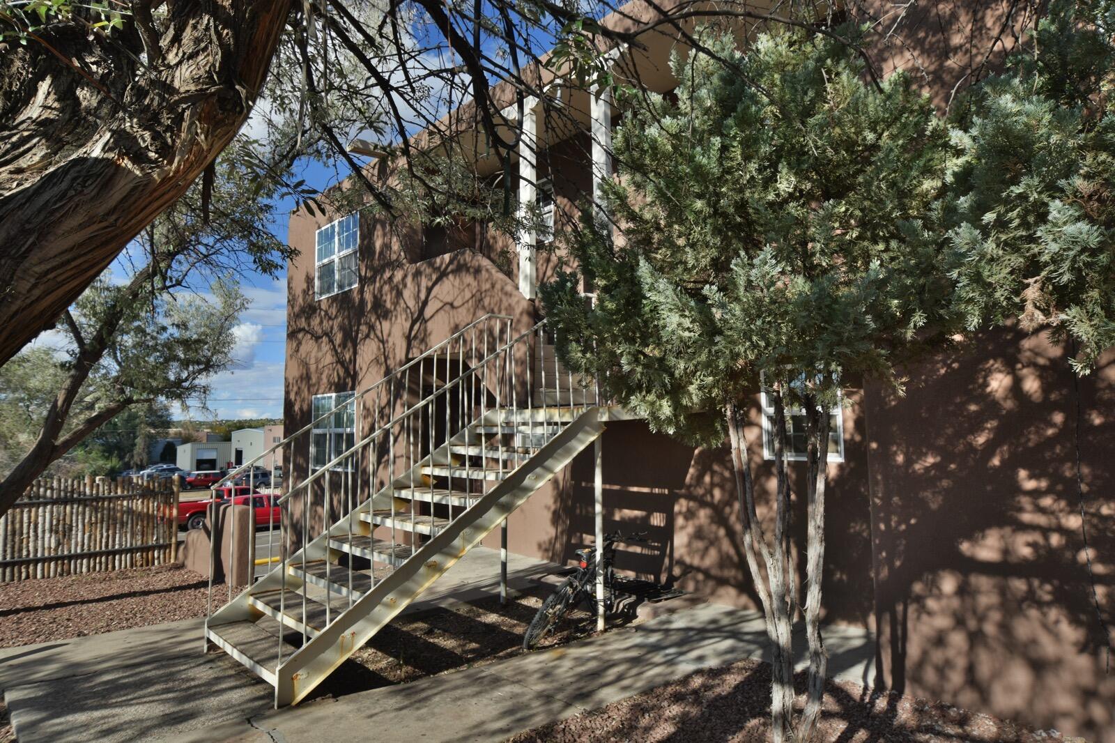 Photo 11 — 3226 Rufina Street