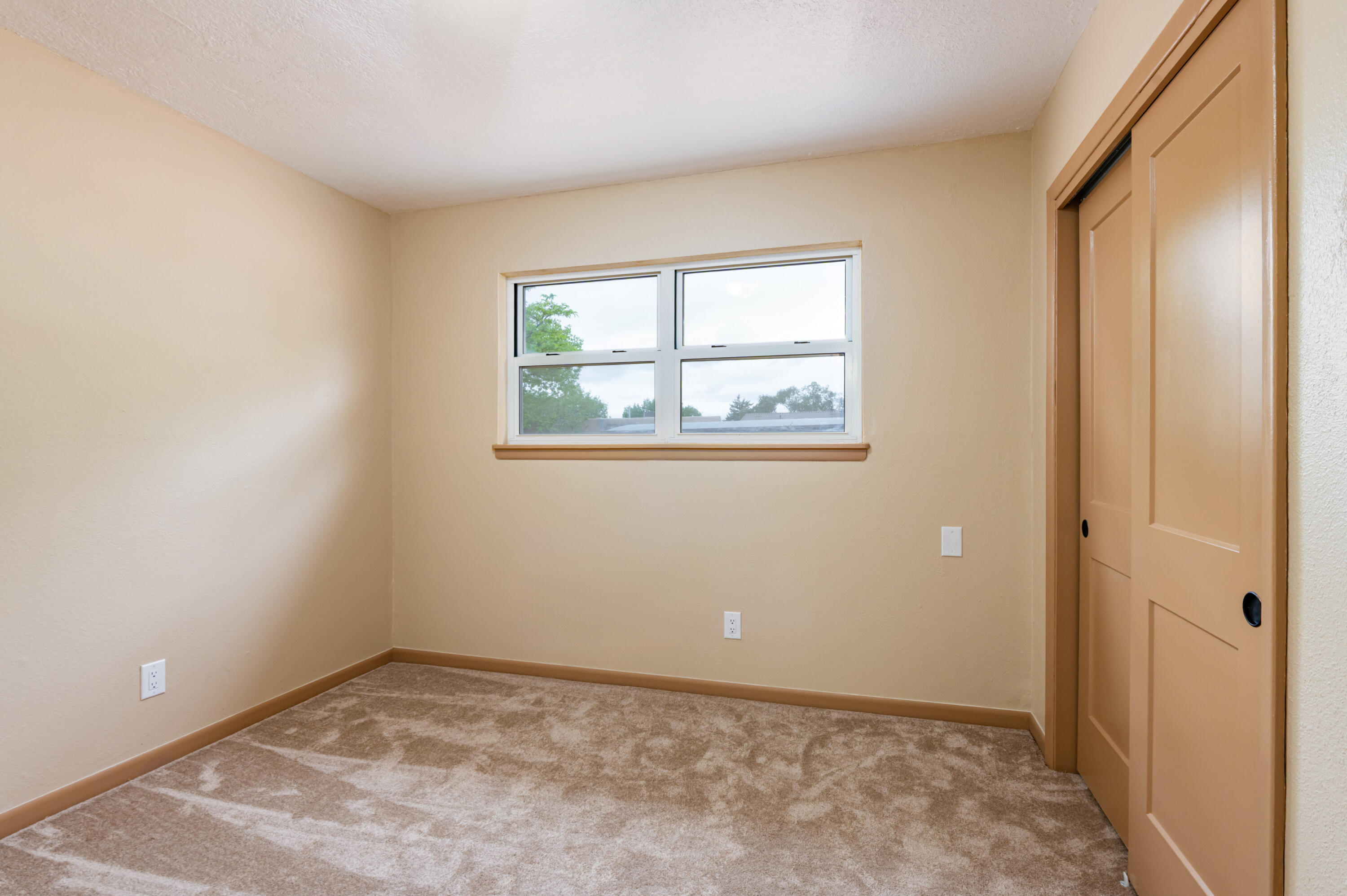 Photo 18 — 672 Coronado Road