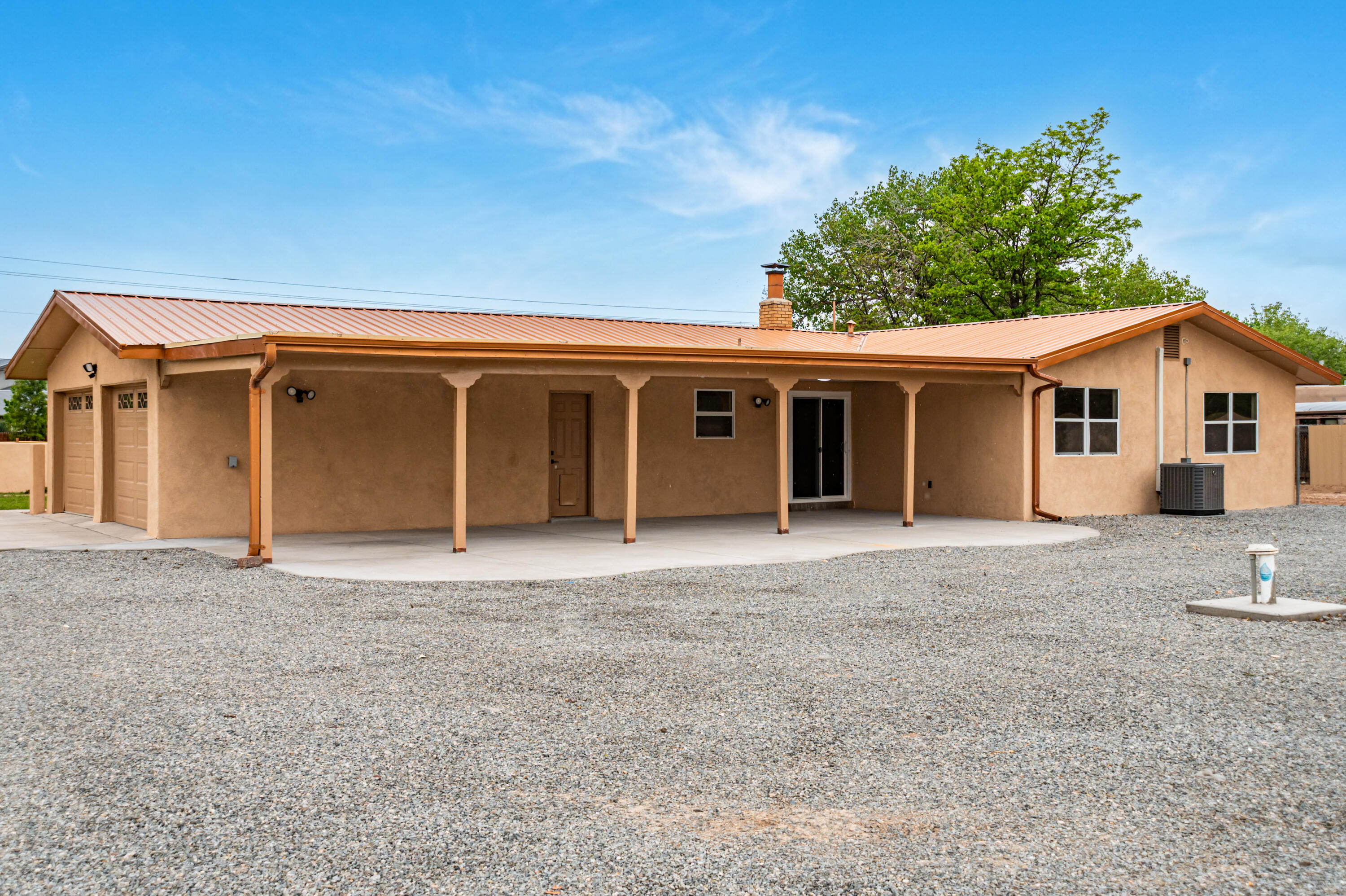 Photo 6 — 672 Coronado Road