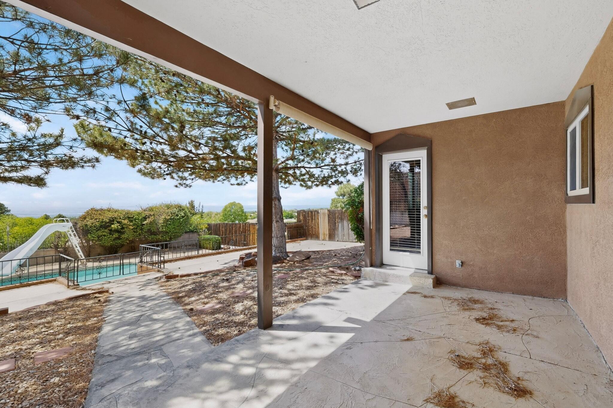 Photo 9 — 3205 Embudito Drive NE
