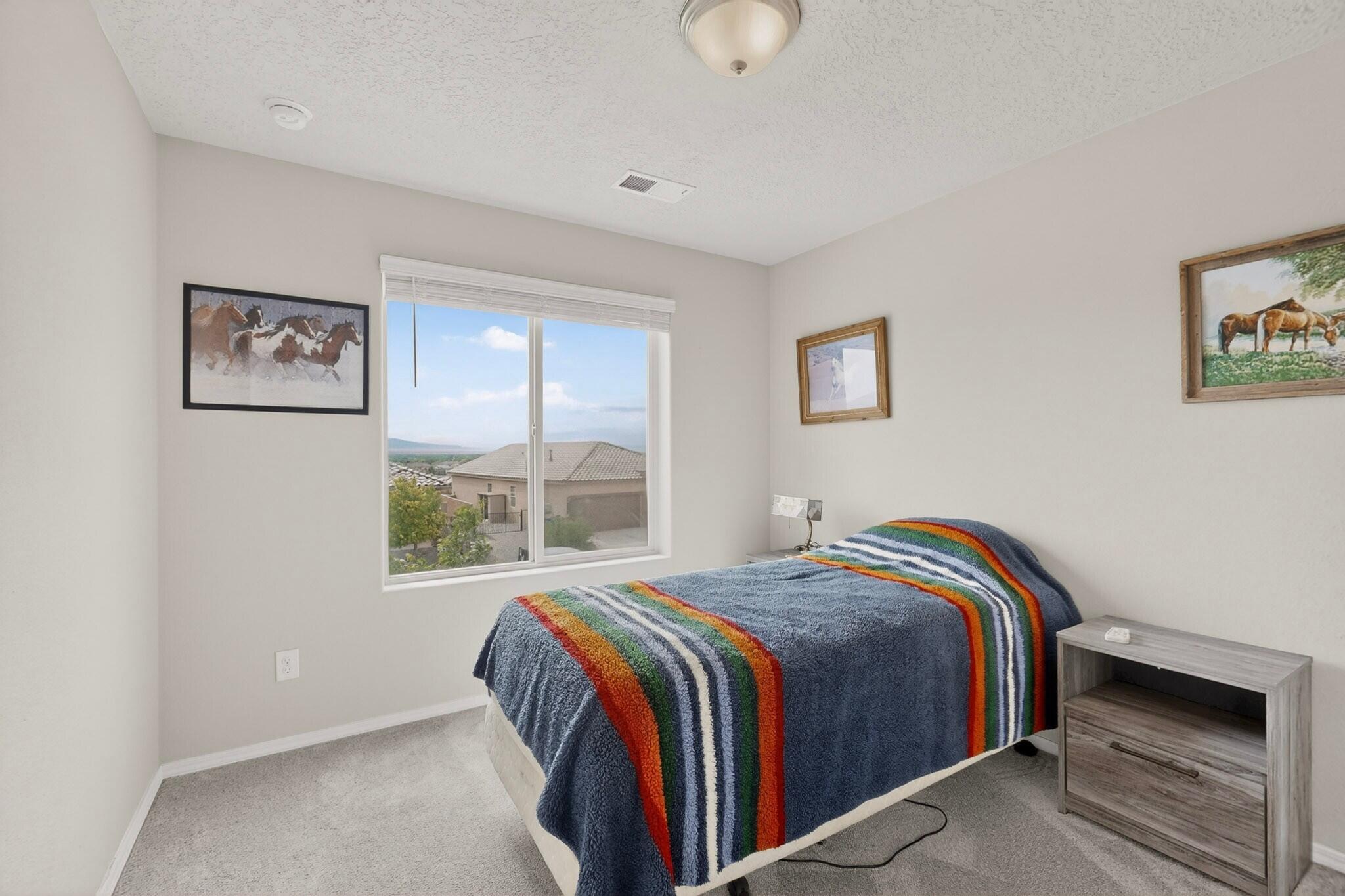 Photo 3 — 1848 Valle Vista Road NW