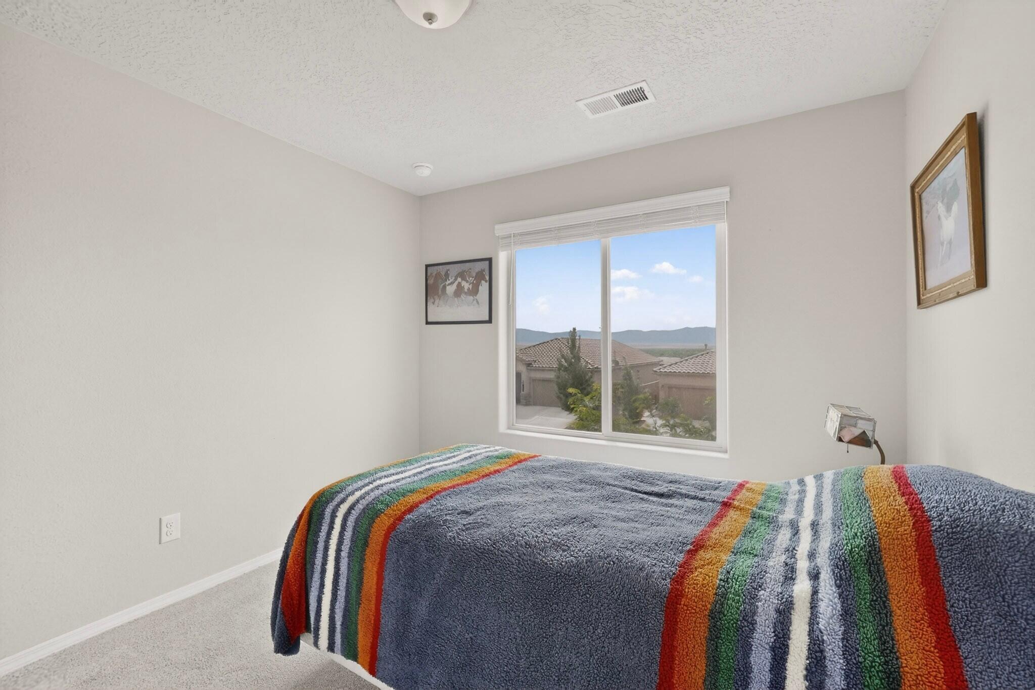 Photo 5 — 1848 Valle Vista Road NW