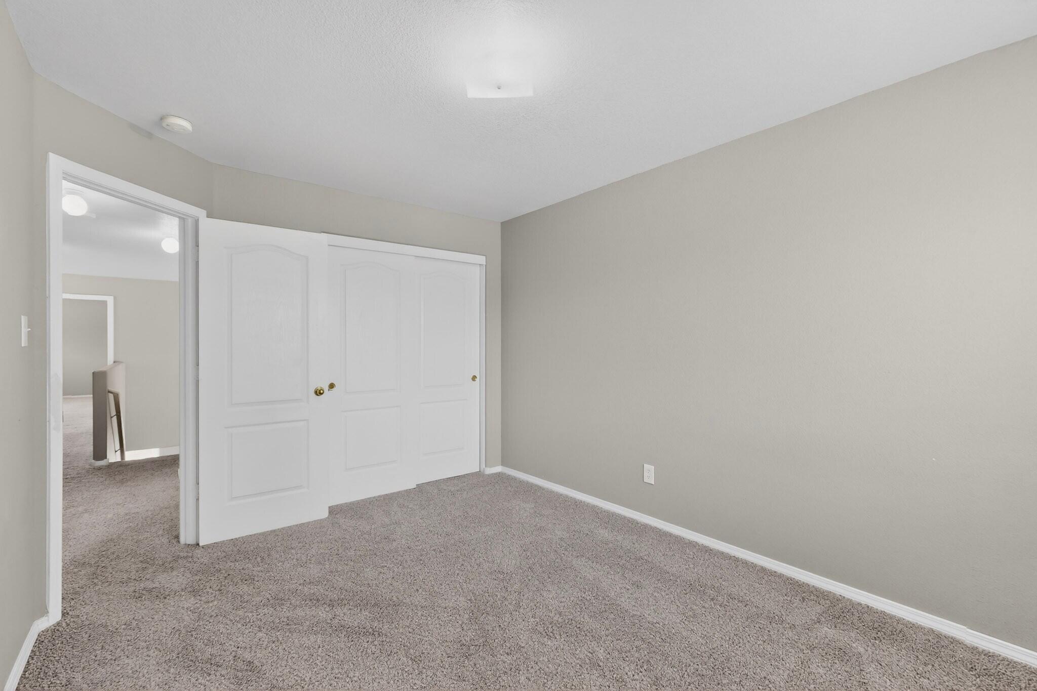 Photo 5 — 9924 Cerro Largo Place NW