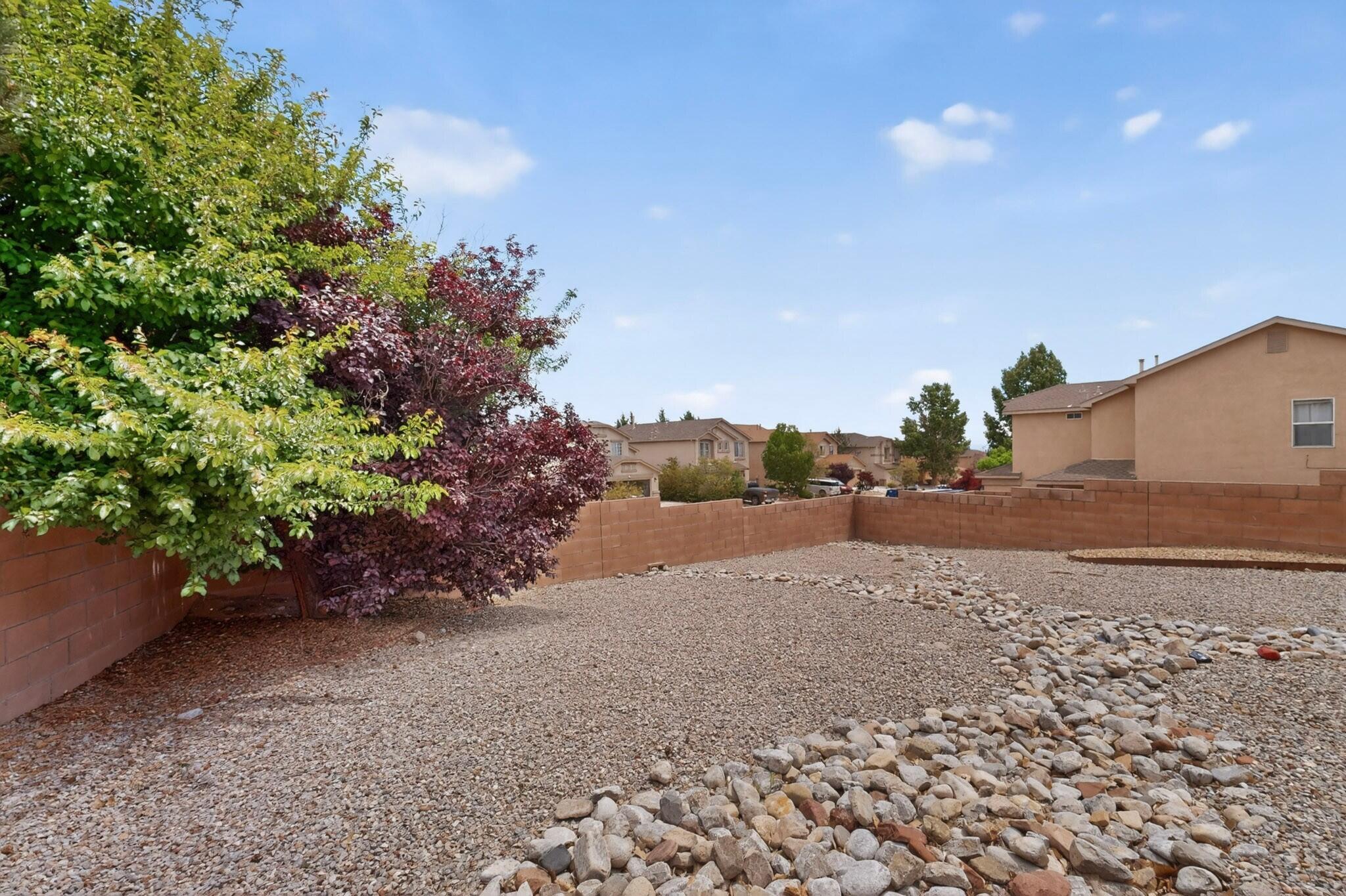 Photo 15 — 9924 Cerro Largo Place NW