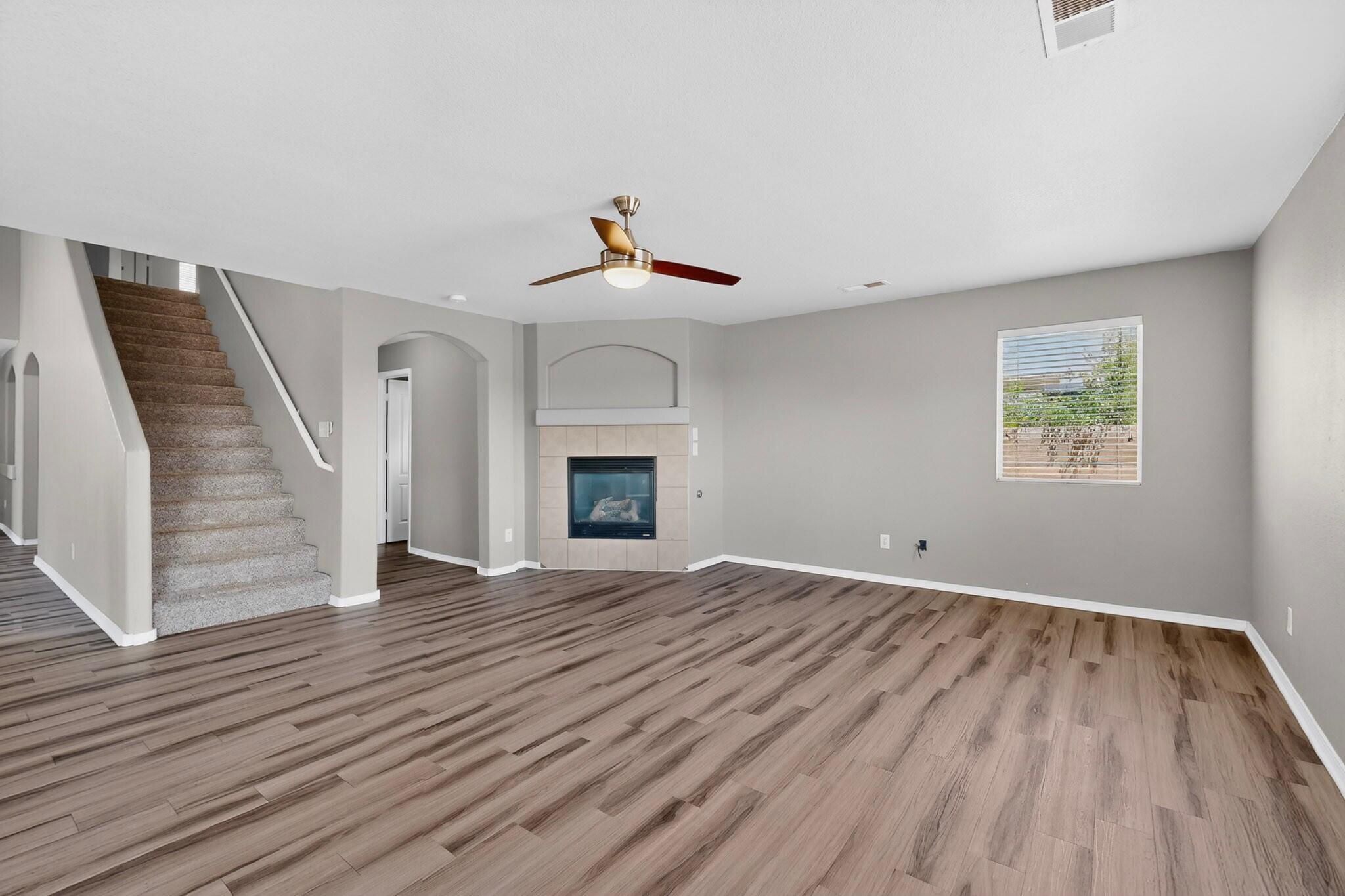 Photo 20 — 9924 Cerro Largo Place NW