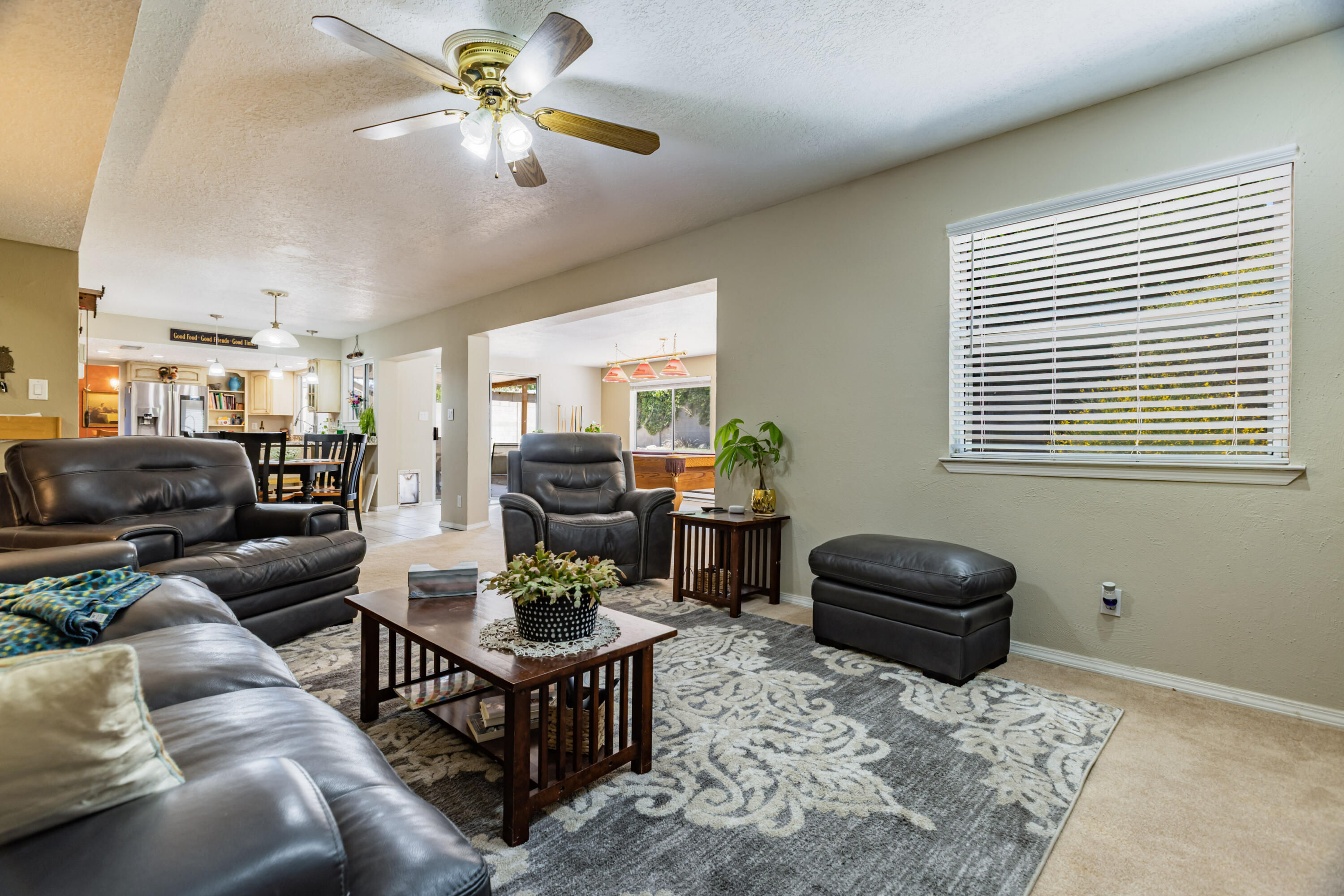 Photo 17 — 6604 Gisele Drive NE