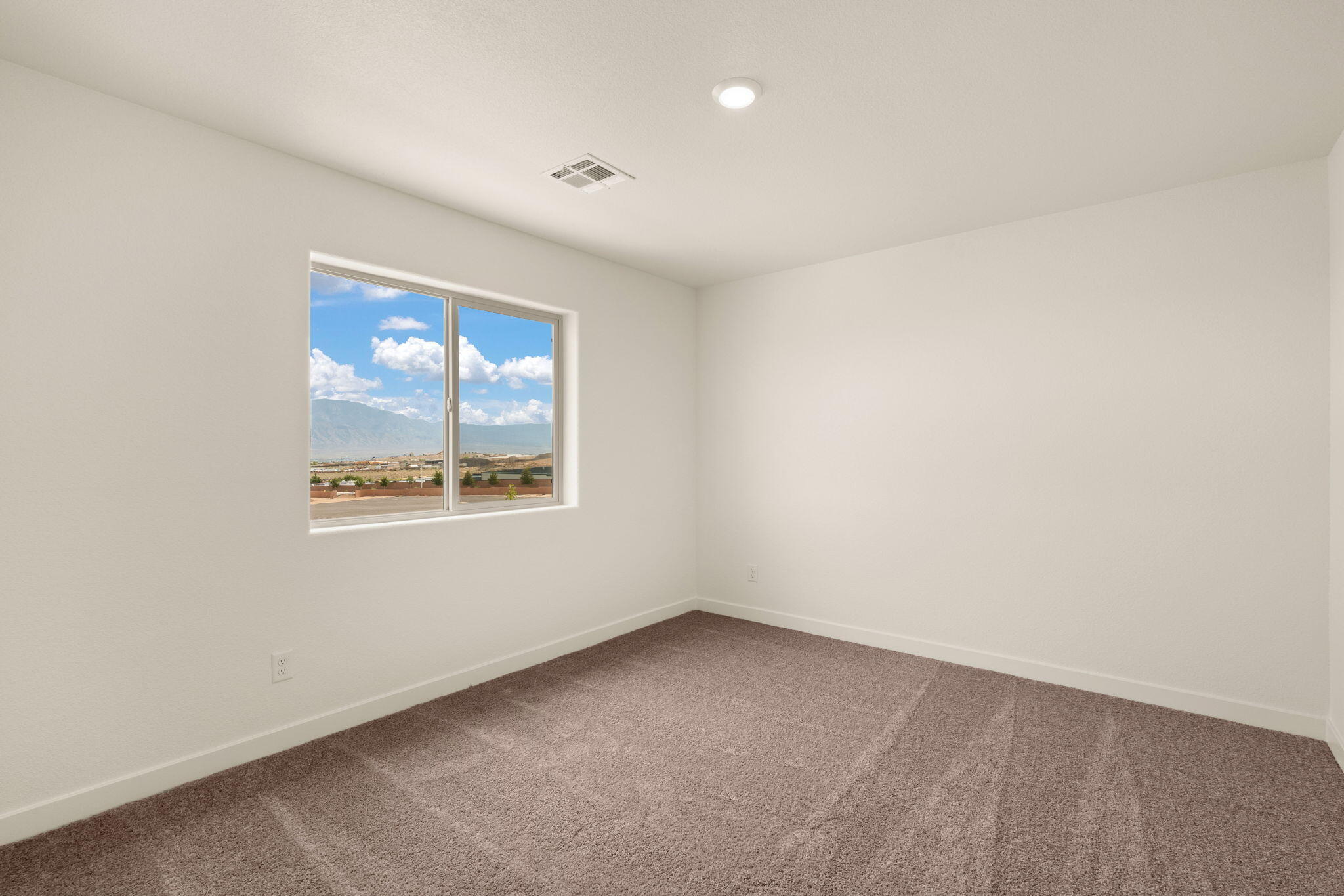 Photo 8 — 1725 Cowboy Haven Lane NE