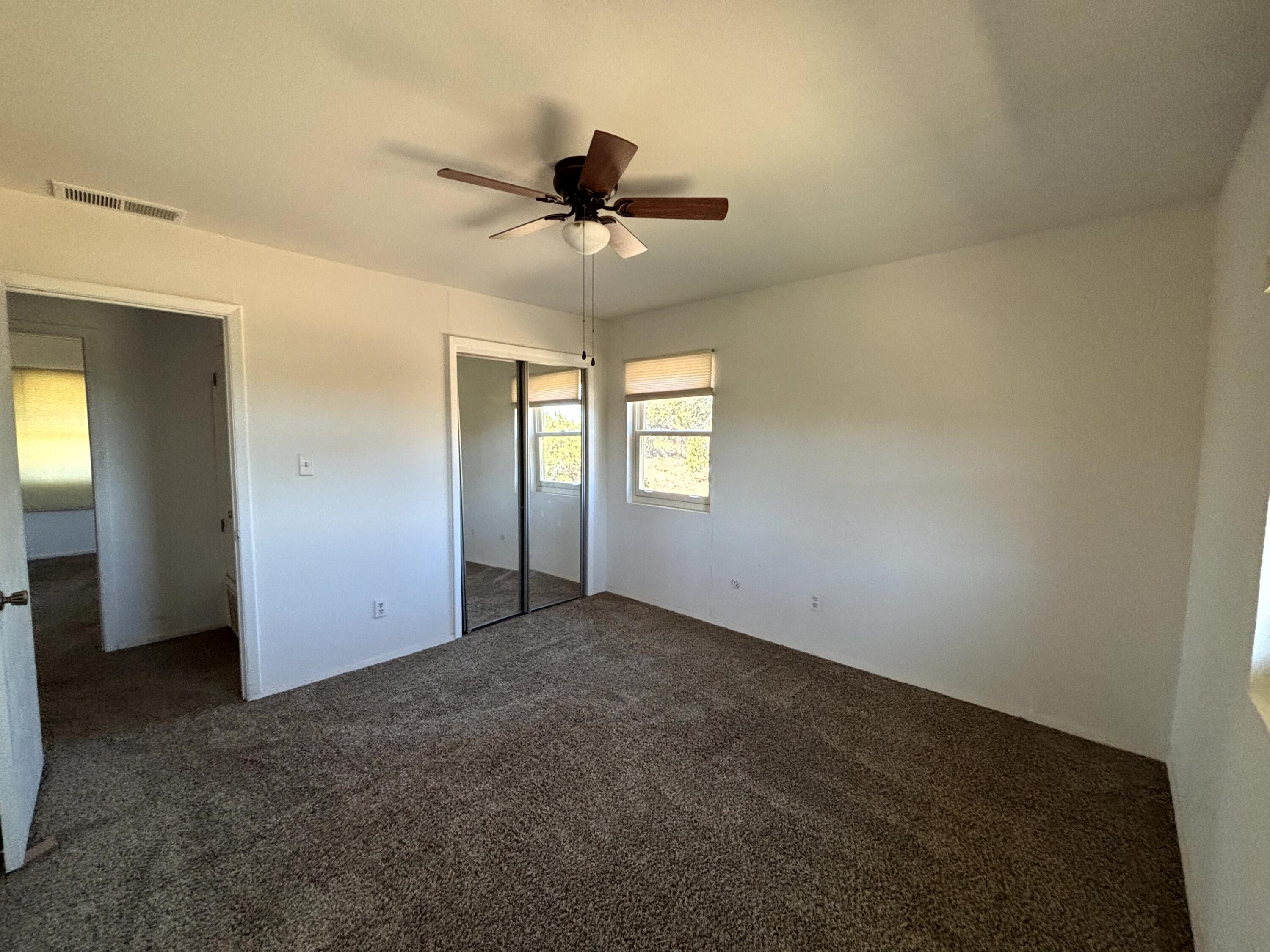 Photo 12 — 18 Longview Road