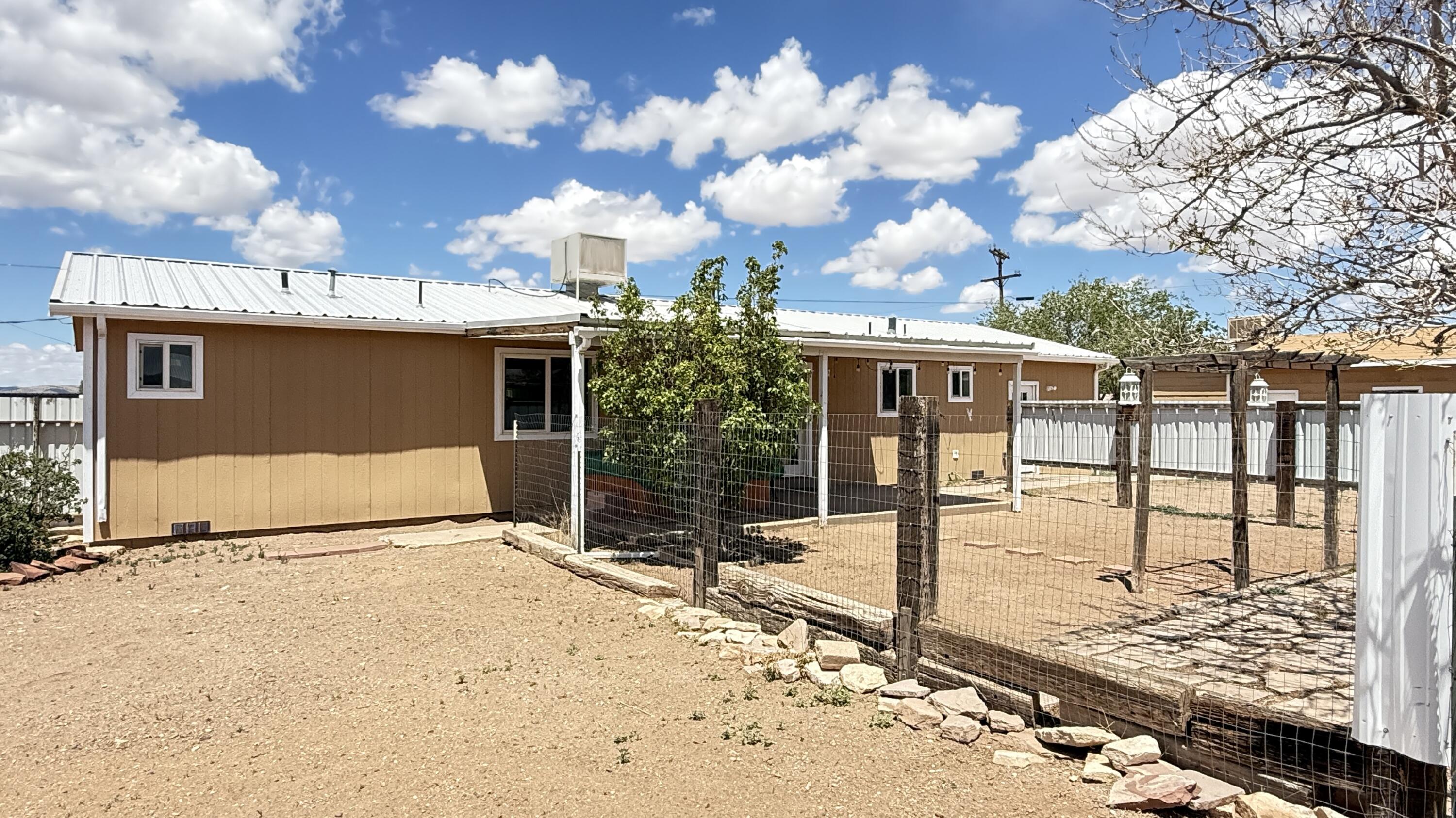 Photo 13 — 501 9th Street