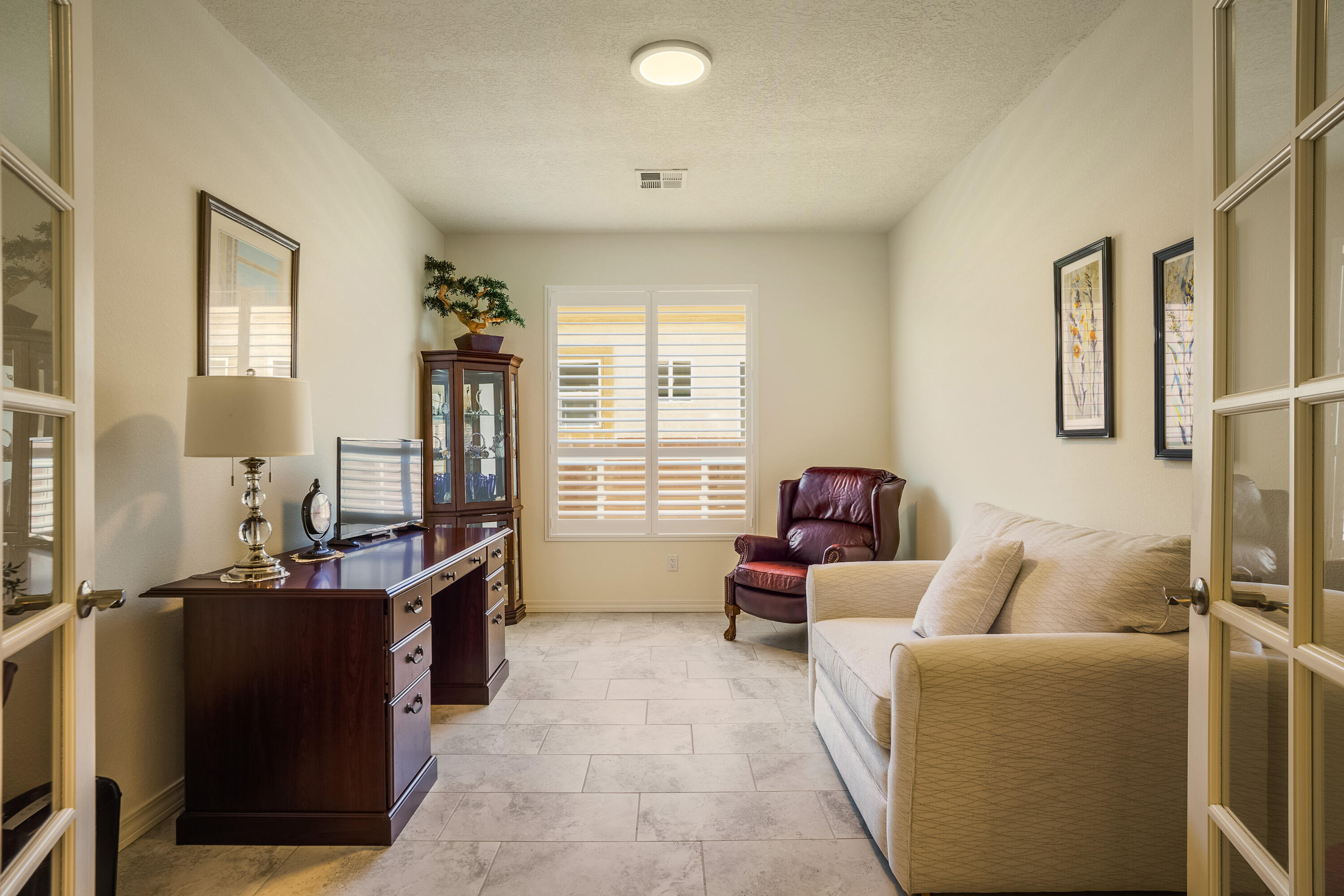 Photo 14 — 590 Rio Chama Circle SW