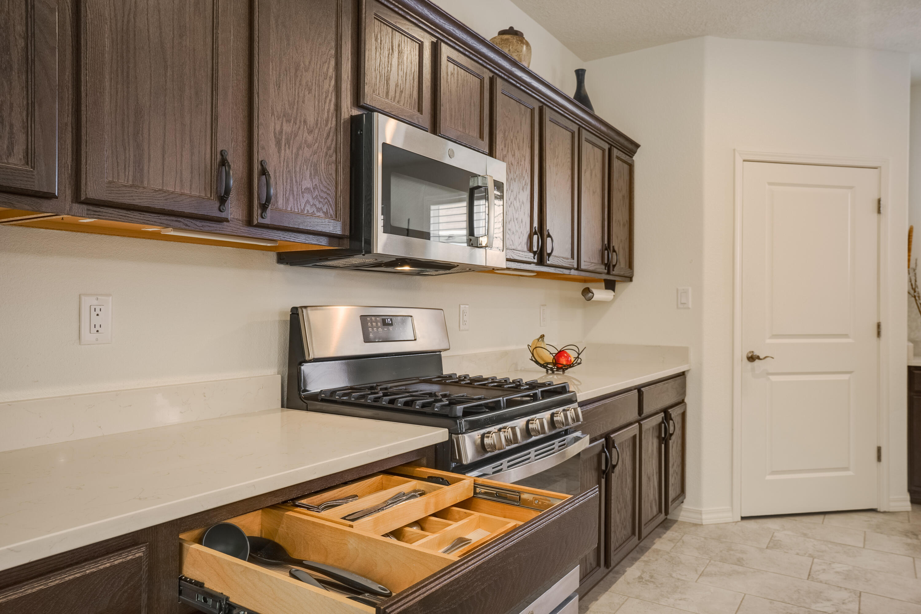Photo 20 — 590 Rio Chama Circle SW