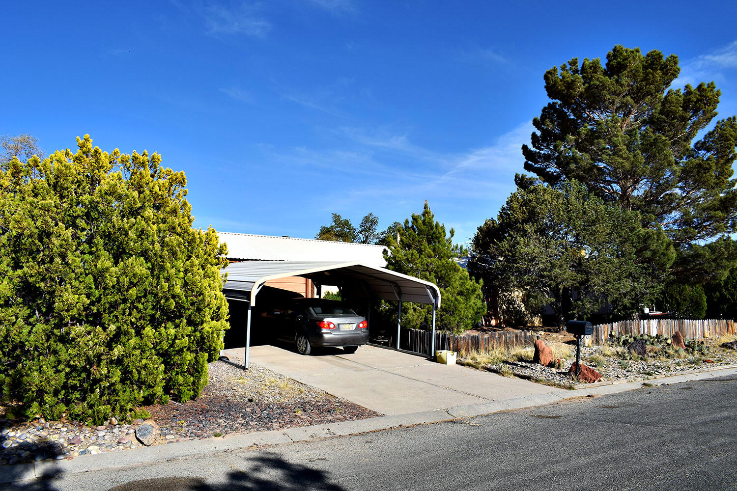Photo 8 — 72 Pageant Street