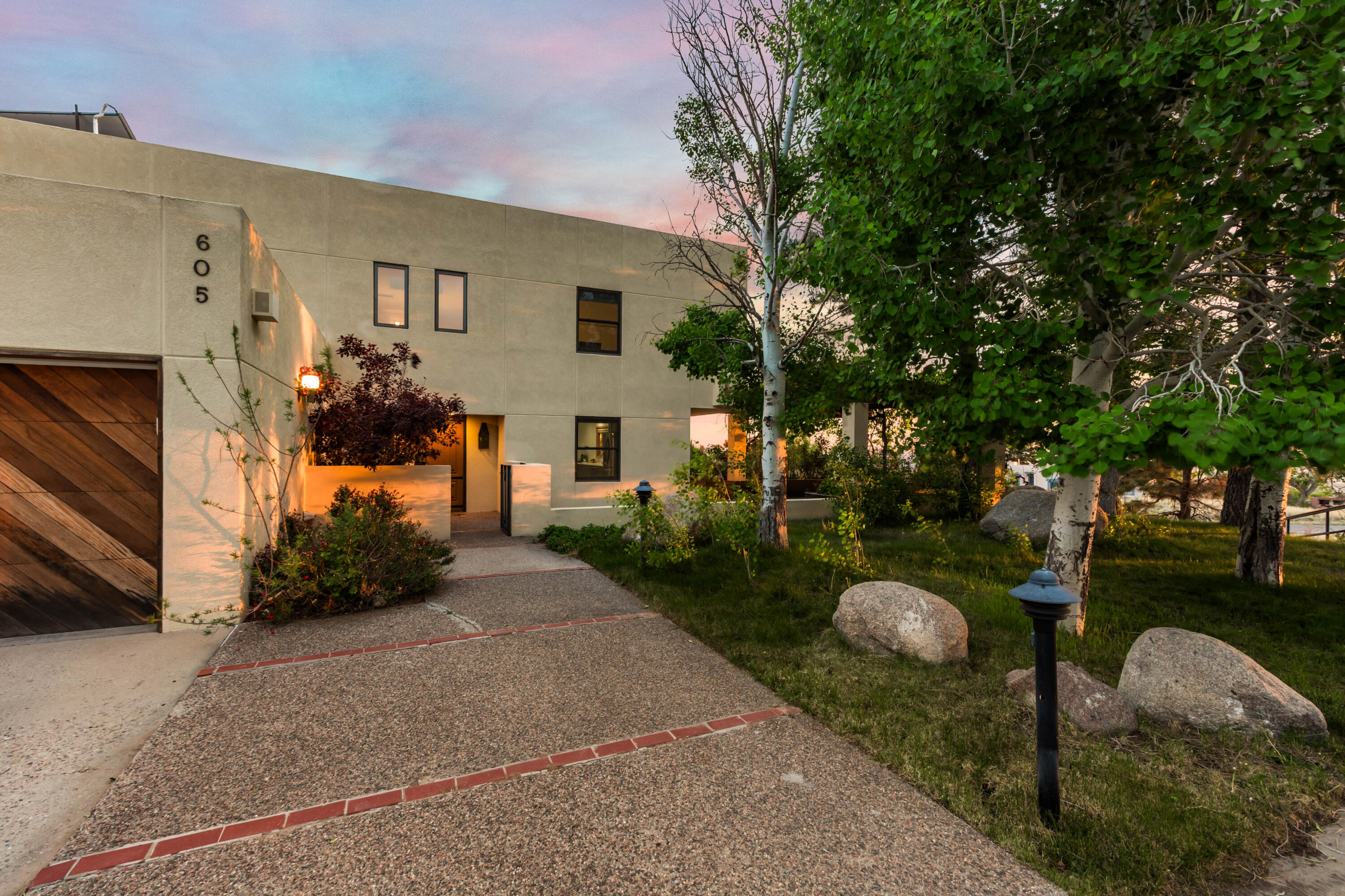 Photo 4 — 605 Cedar Hill Road NE