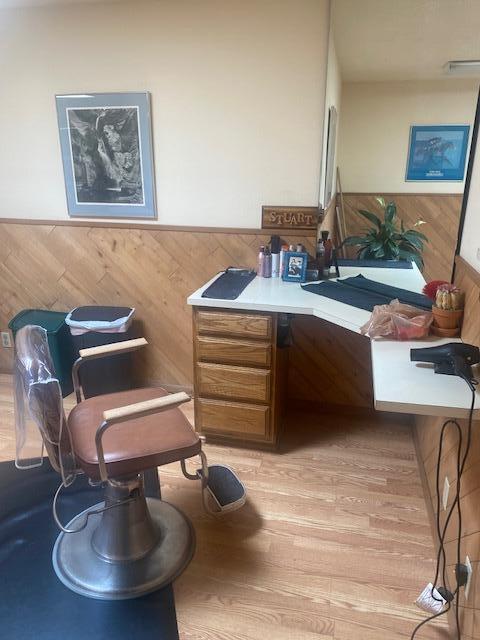 Photo 4 — 4008 Carlisle Boulevard NE