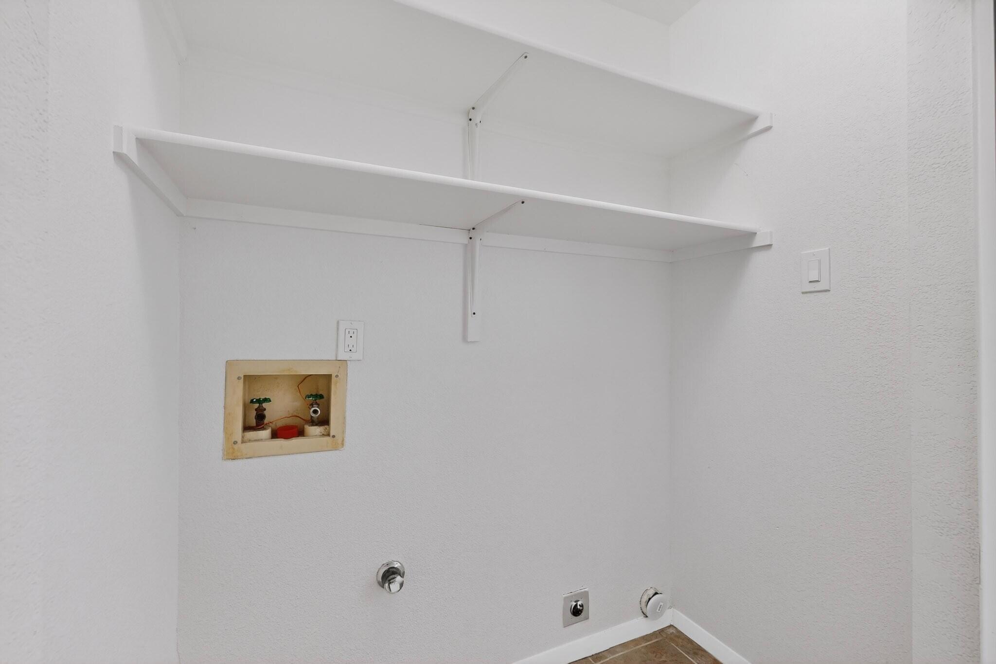 Photo 10 — 7200 Wren Walk Drive NE