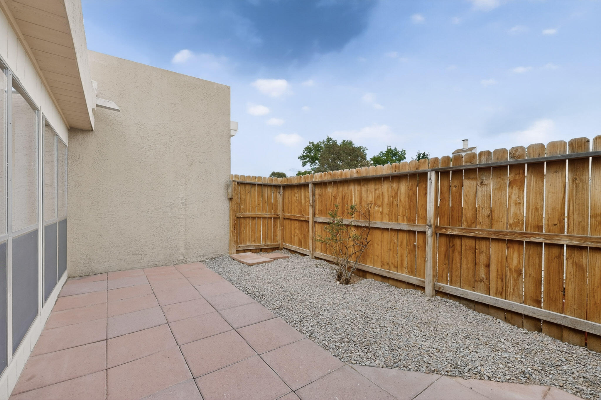 Photo 5 — 7200 Wren Walk Drive NE