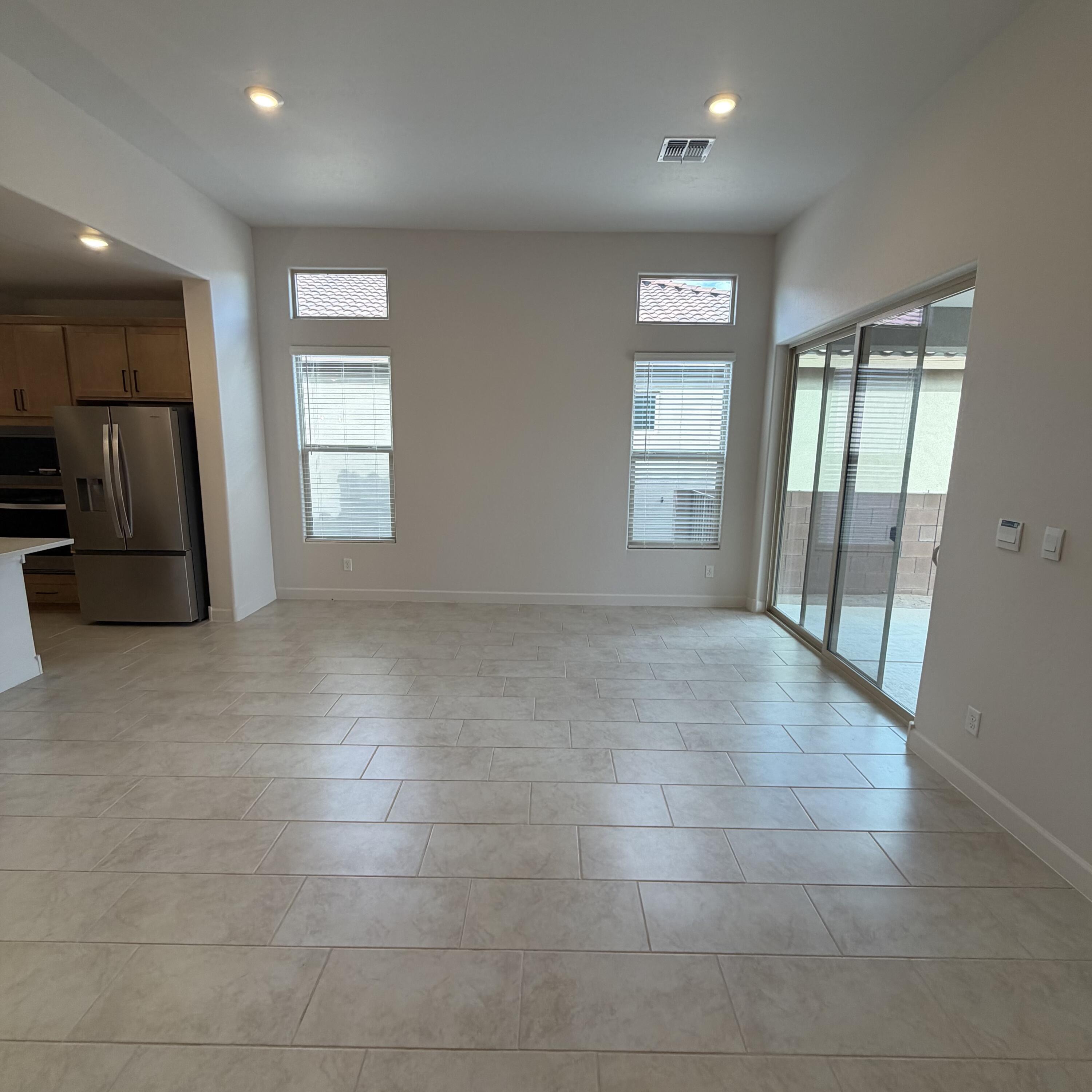 Photo 9 — 2428 Marble Avenue NE