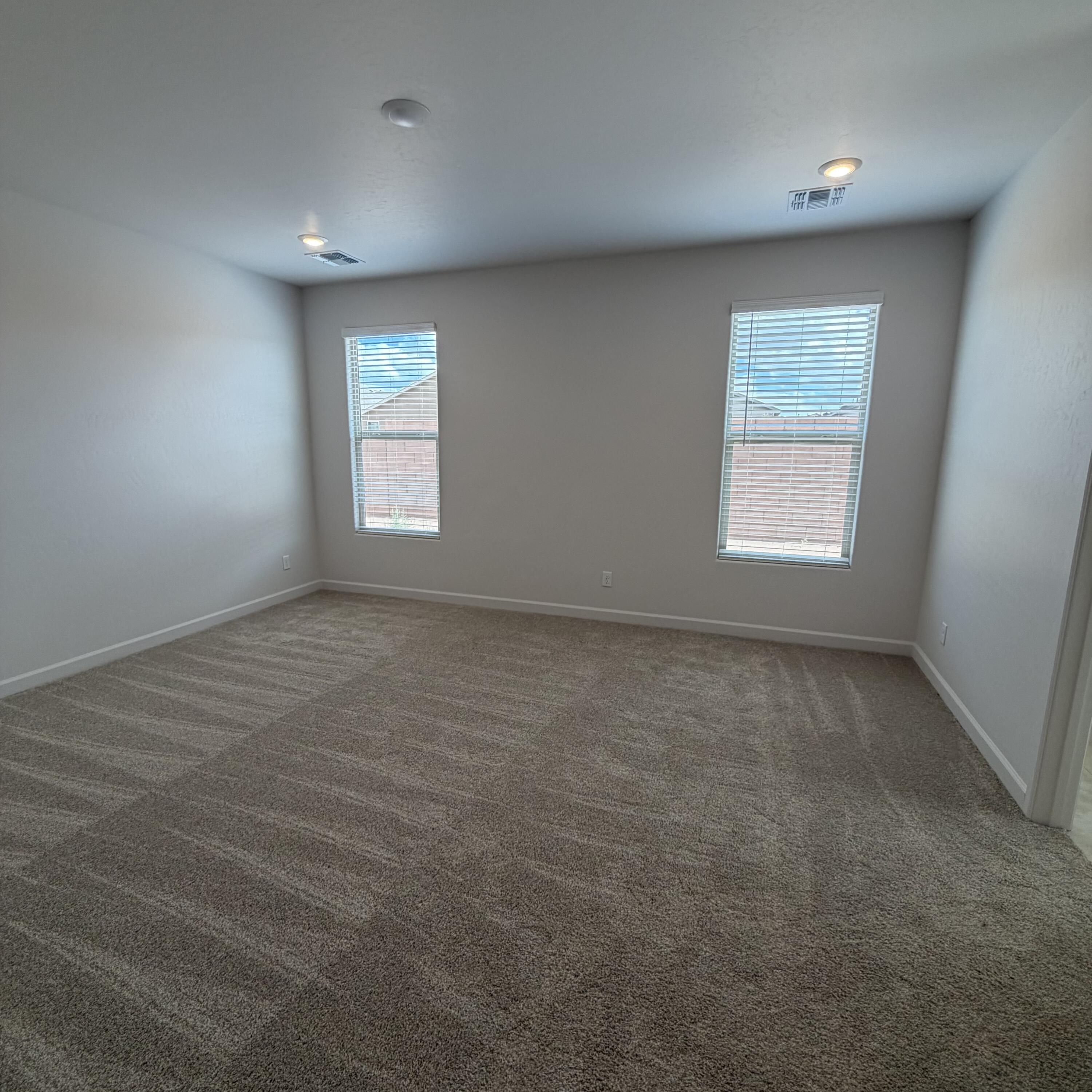 Photo 7 — 2428 Marble Avenue NE