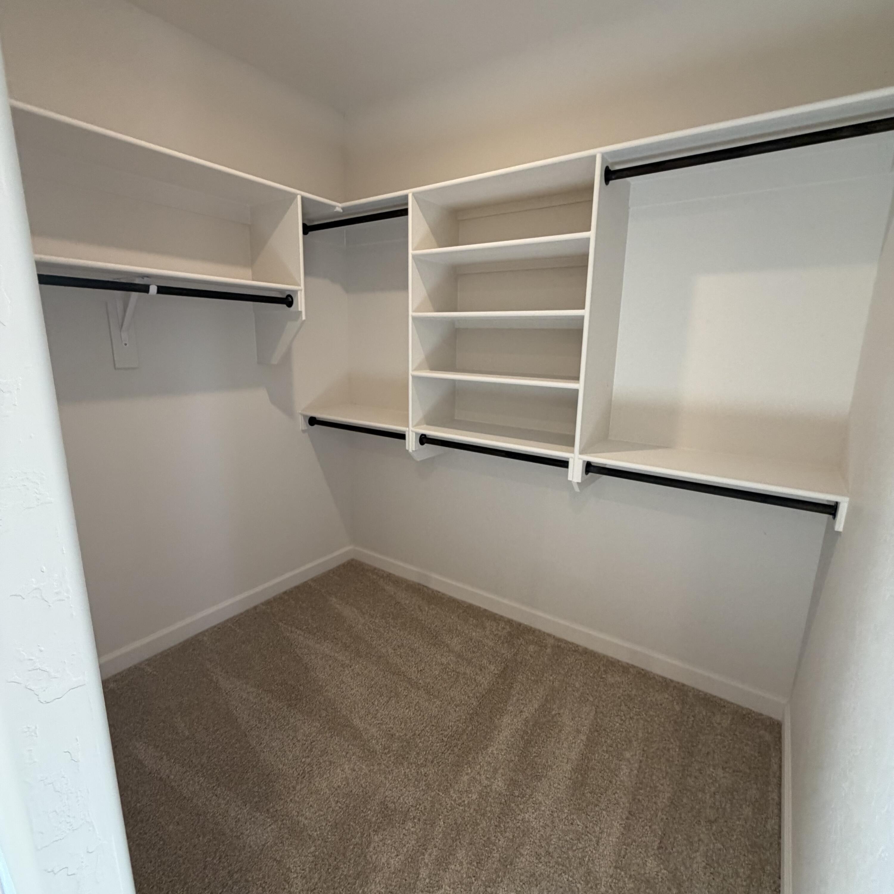 Photo 3 — 2428 Marble Avenue NE