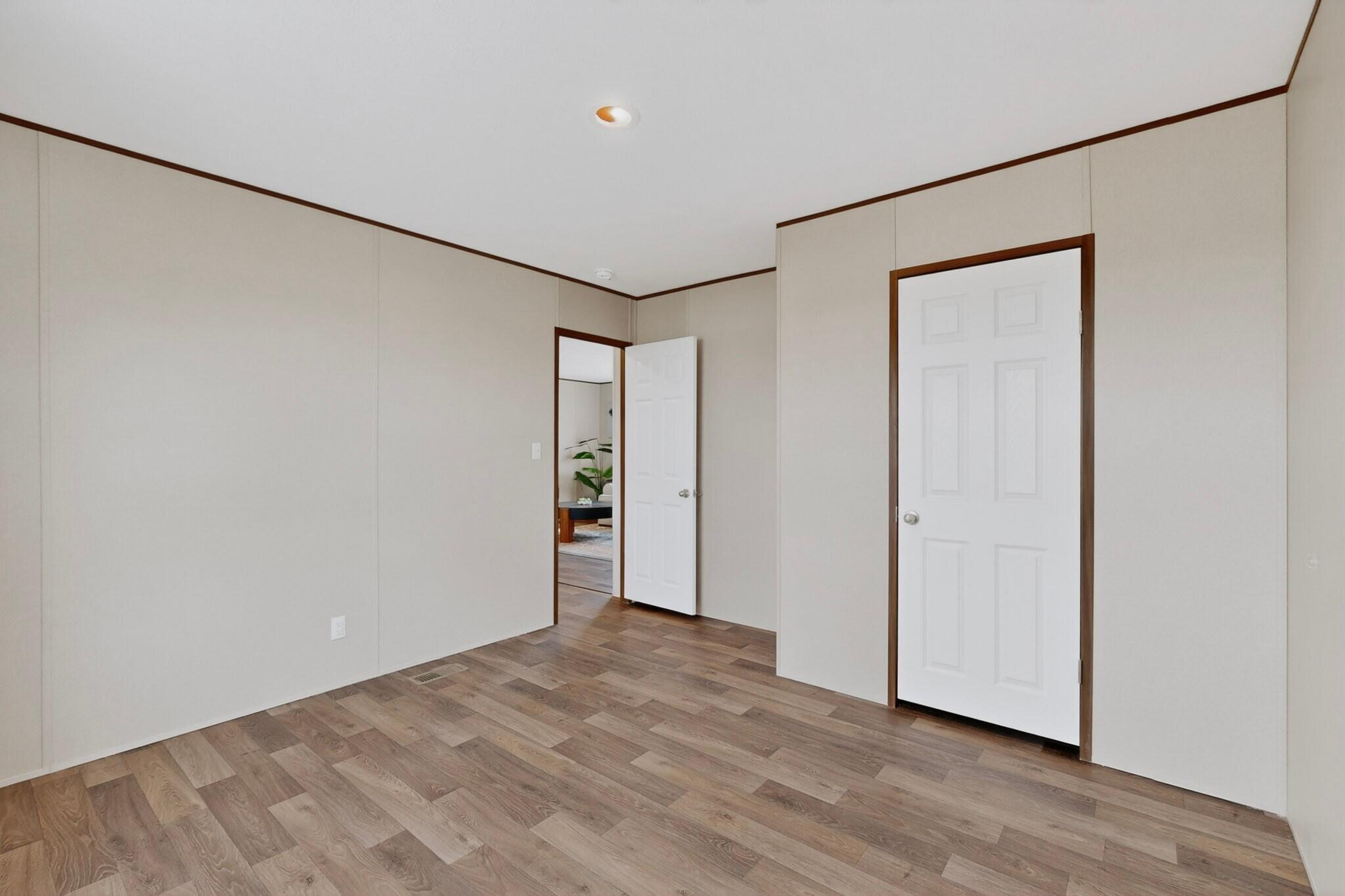 Photo 18 — 22 El Prado Drive