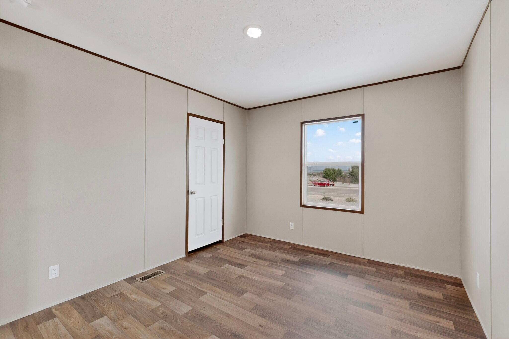 Photo 5 — 22 El Prado Drive