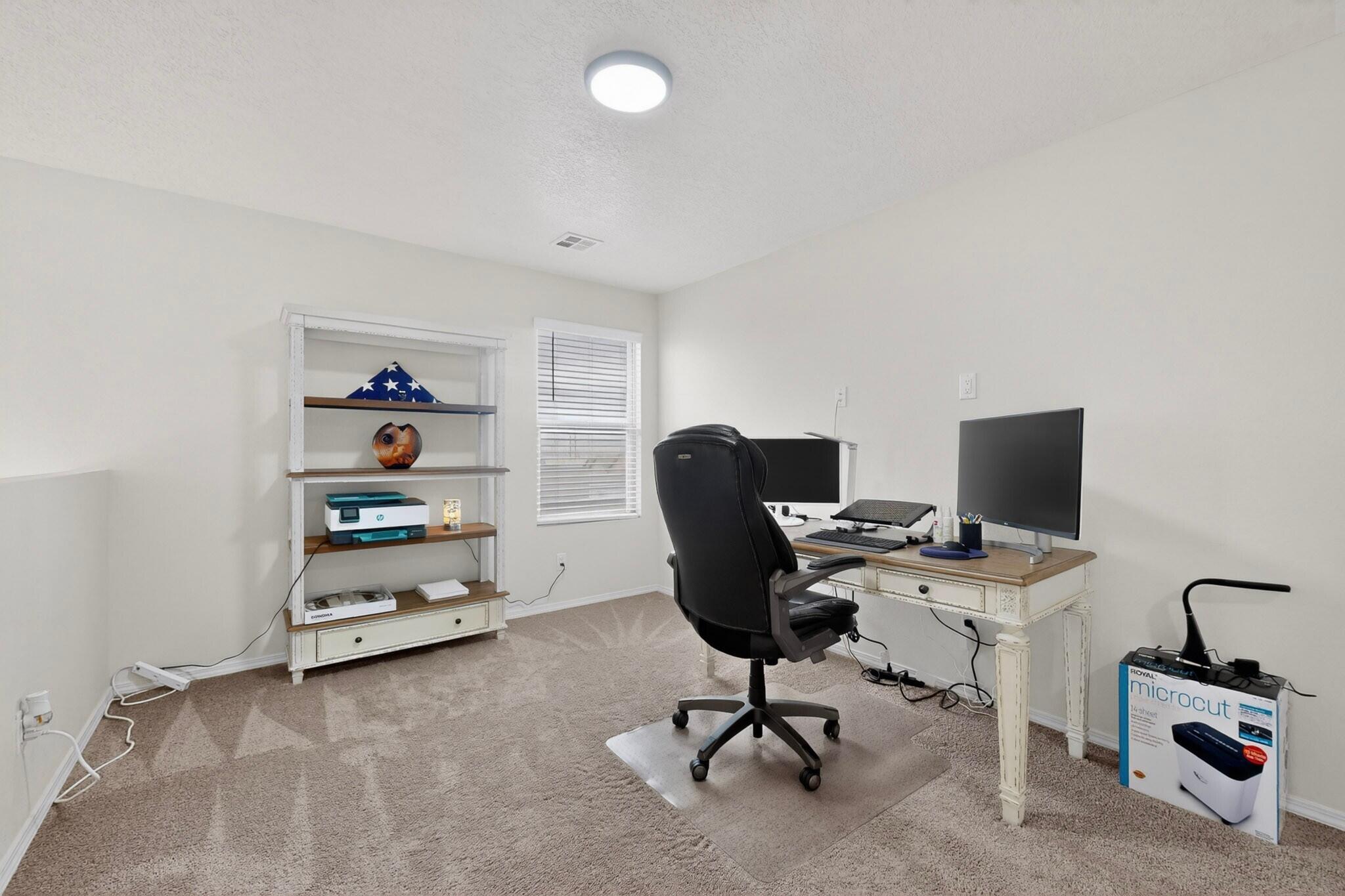 Photo 10 — 512 Wyatt Avenue SW