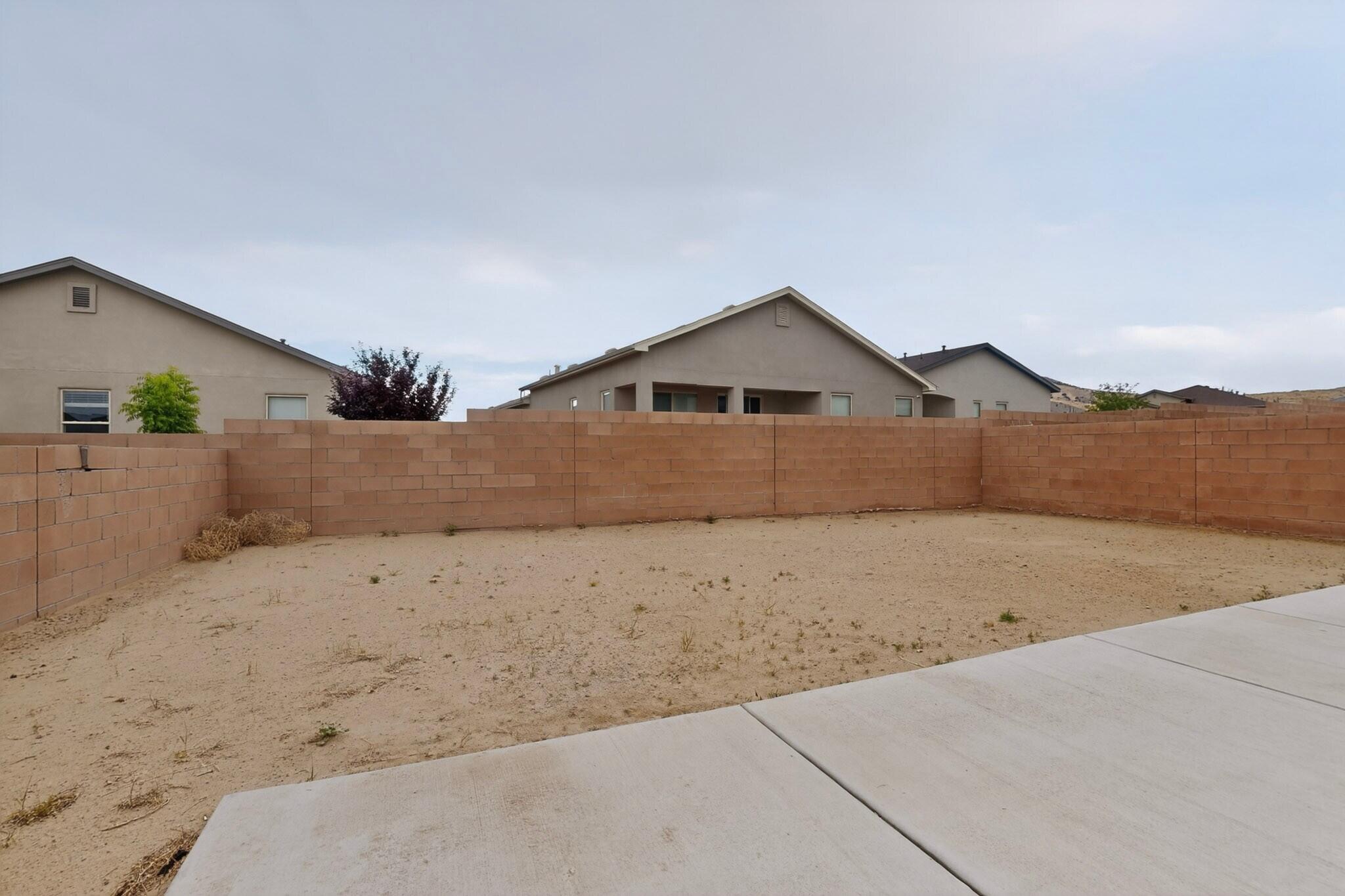 Photo 18 — 512 Wyatt Avenue SW