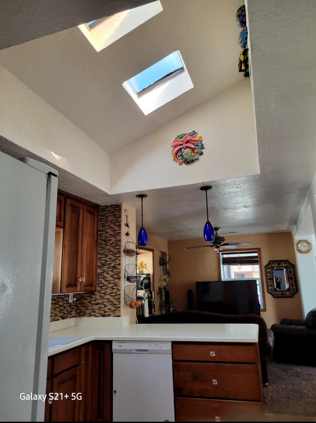 Photo 5 — 919 22nd Street NW