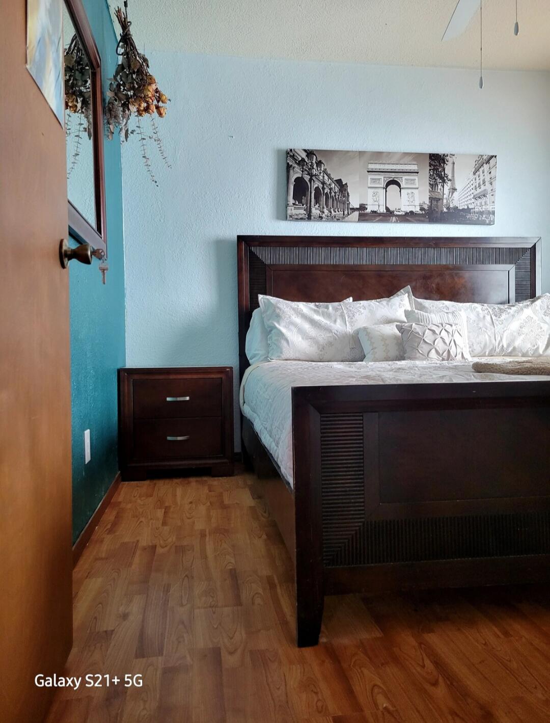 Photo 7 — 919 22nd Street NW