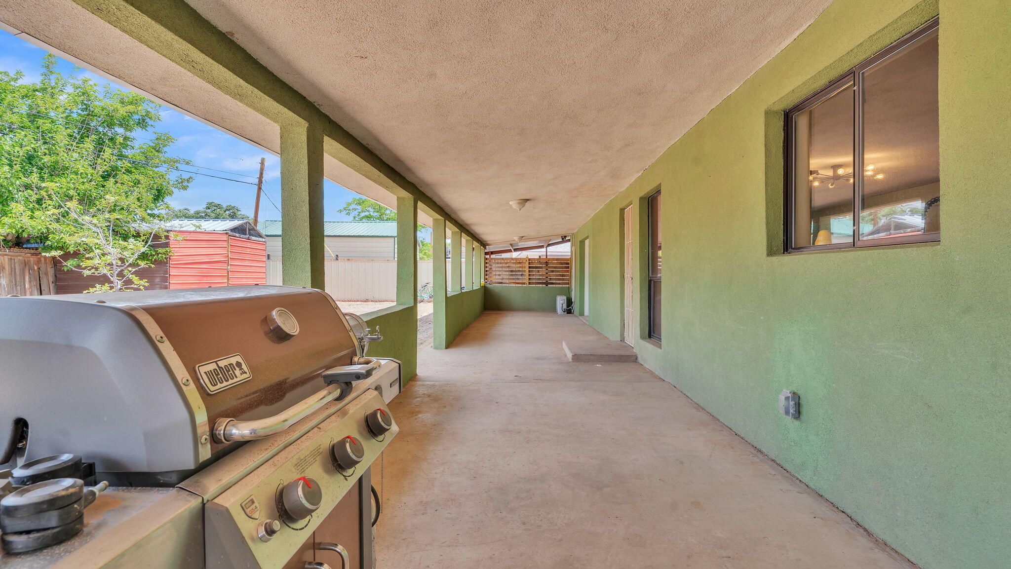 Photo 18 — 2707 Floral Road NW