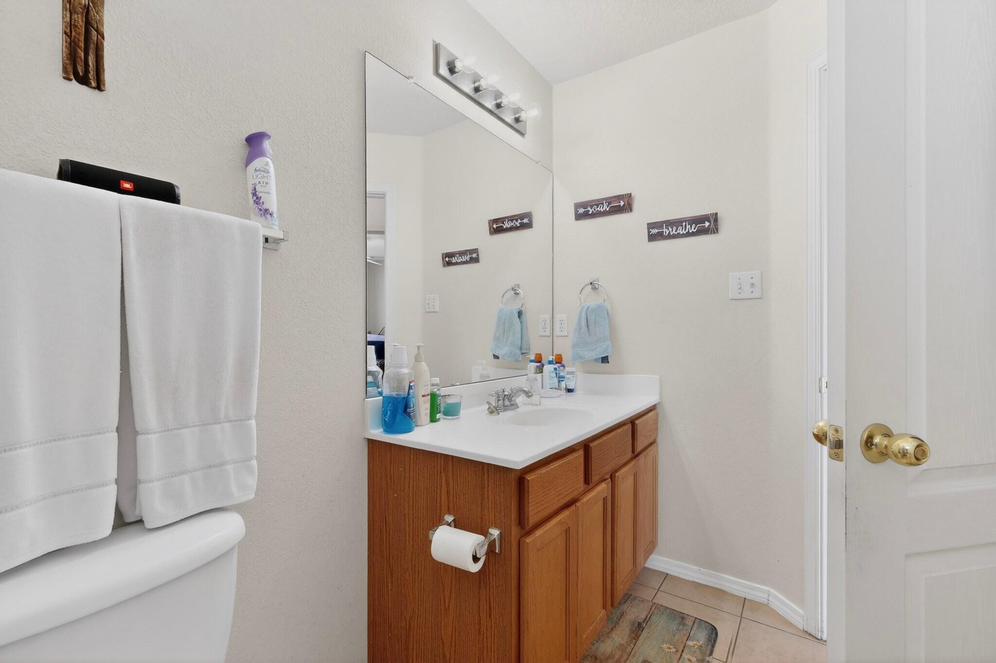 Photo 5 — 551 Blue Sage Avenue SW