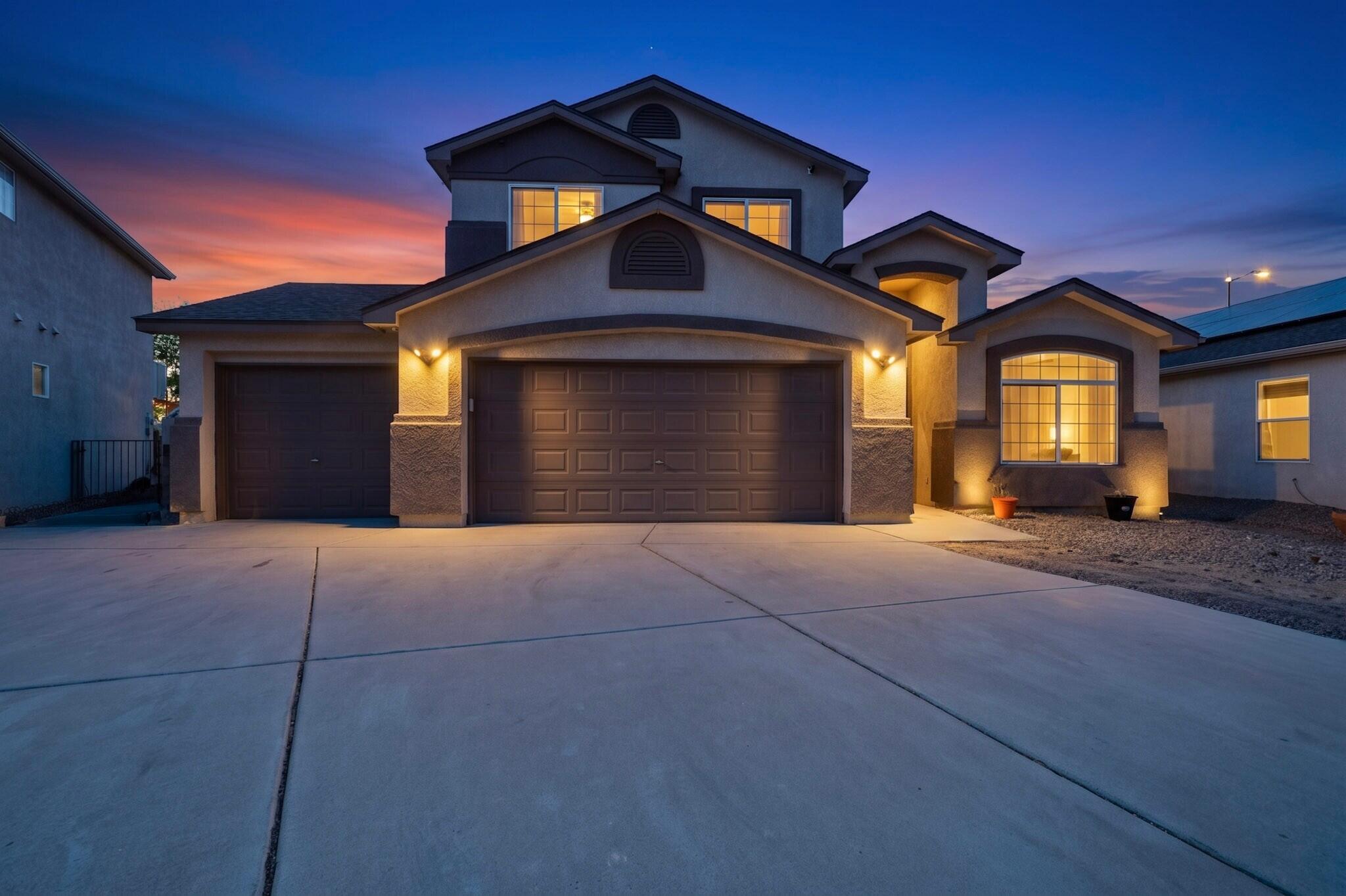 Photo 13 — 551 Blue Sage Avenue SW