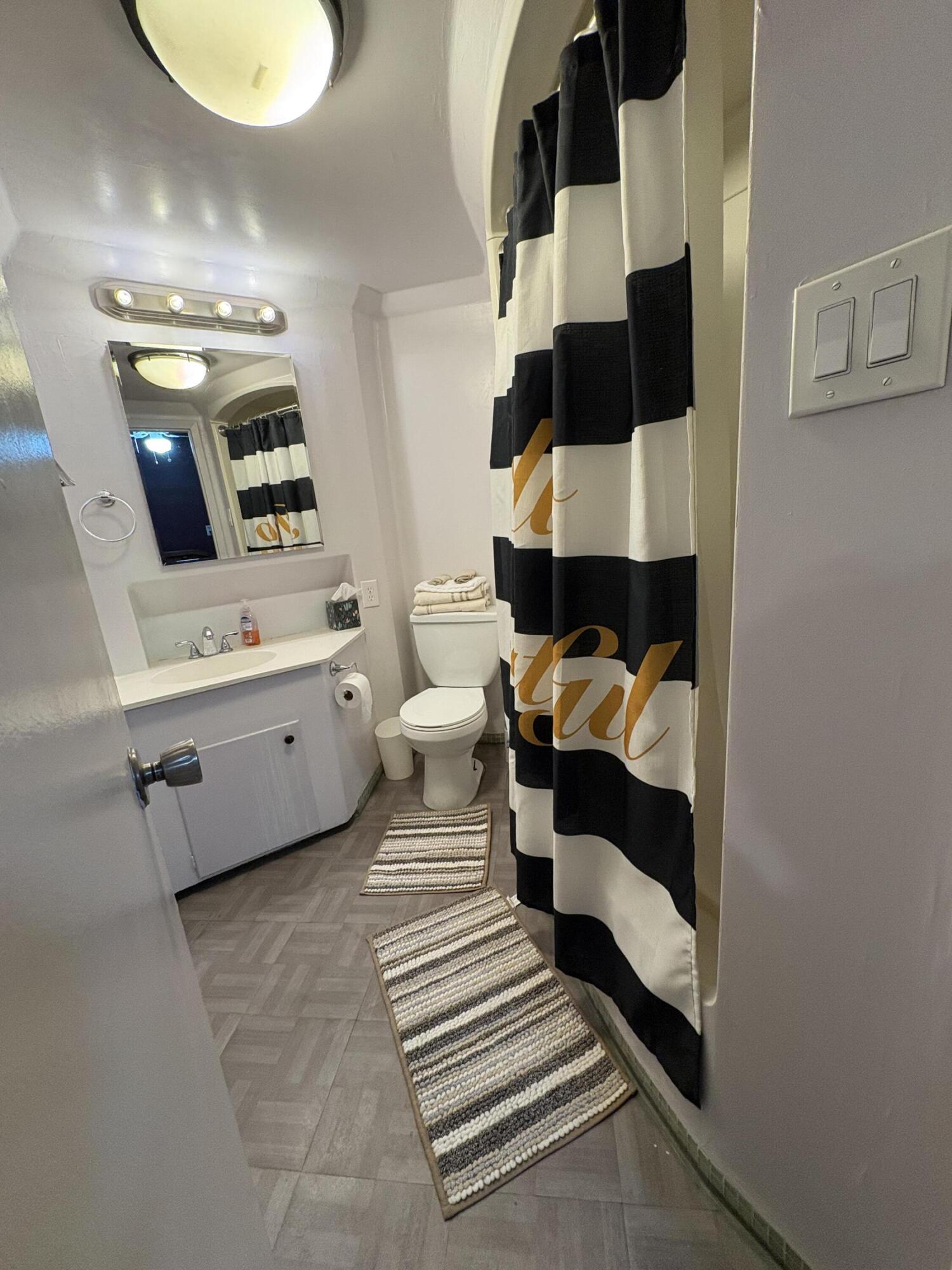Photo 6 — 2800 Vail Avenue SE UNIT 256