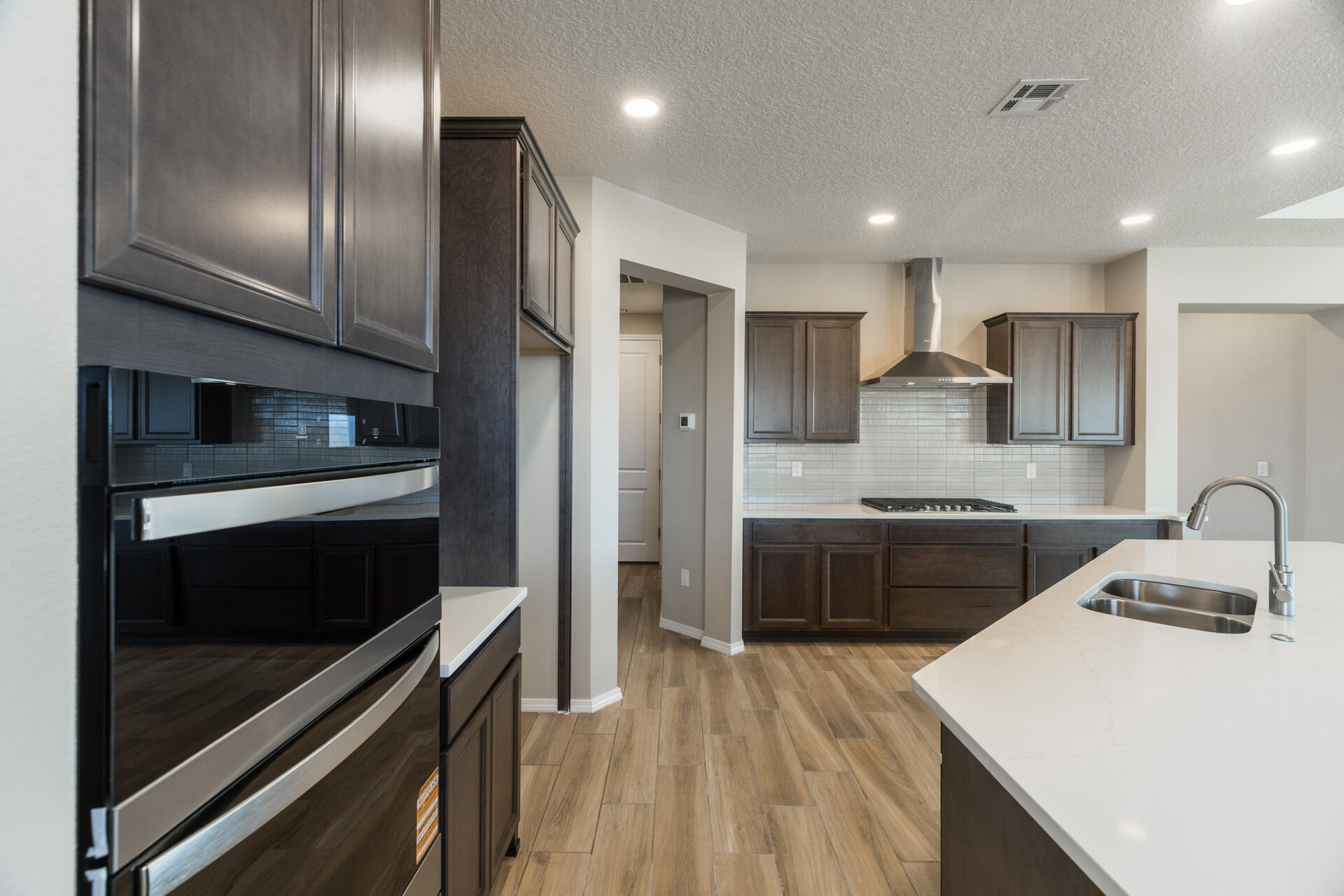 Photo 12 — 6817 Preston Road NE