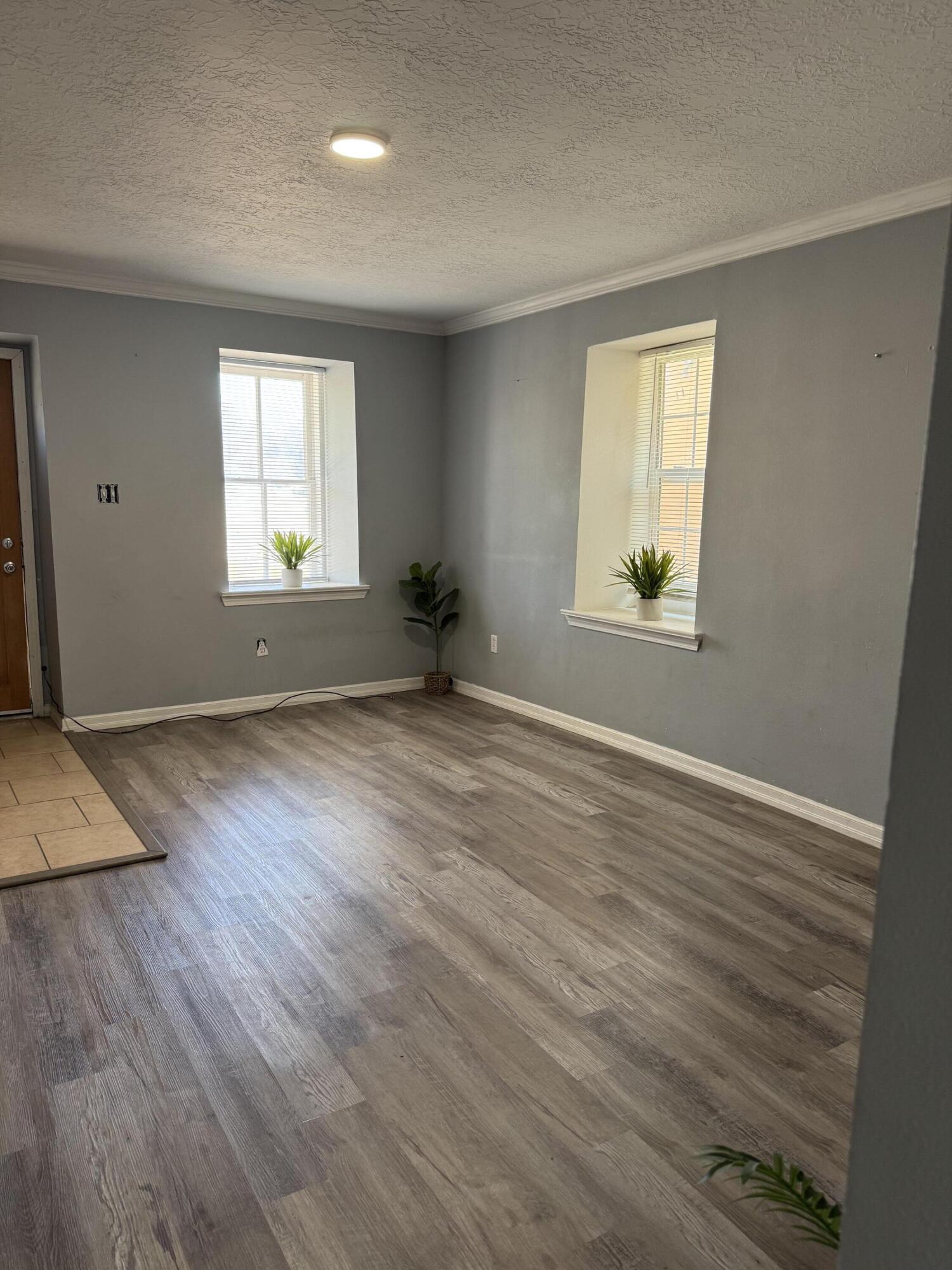 Photo 12 — 613 Keleher Avenue NW