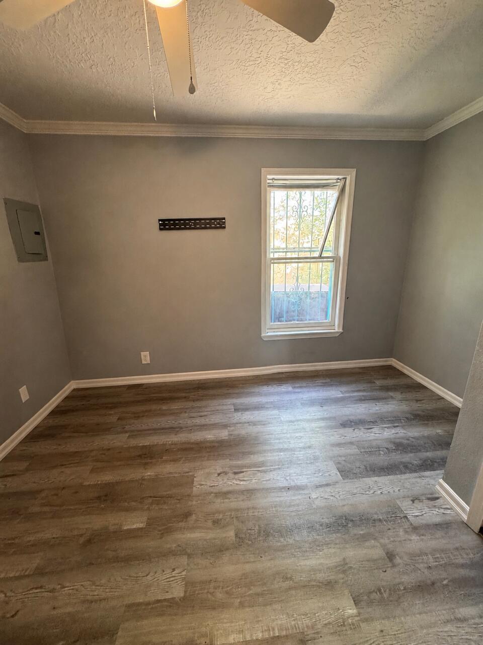Photo 6 — 613 Keleher Avenue NW